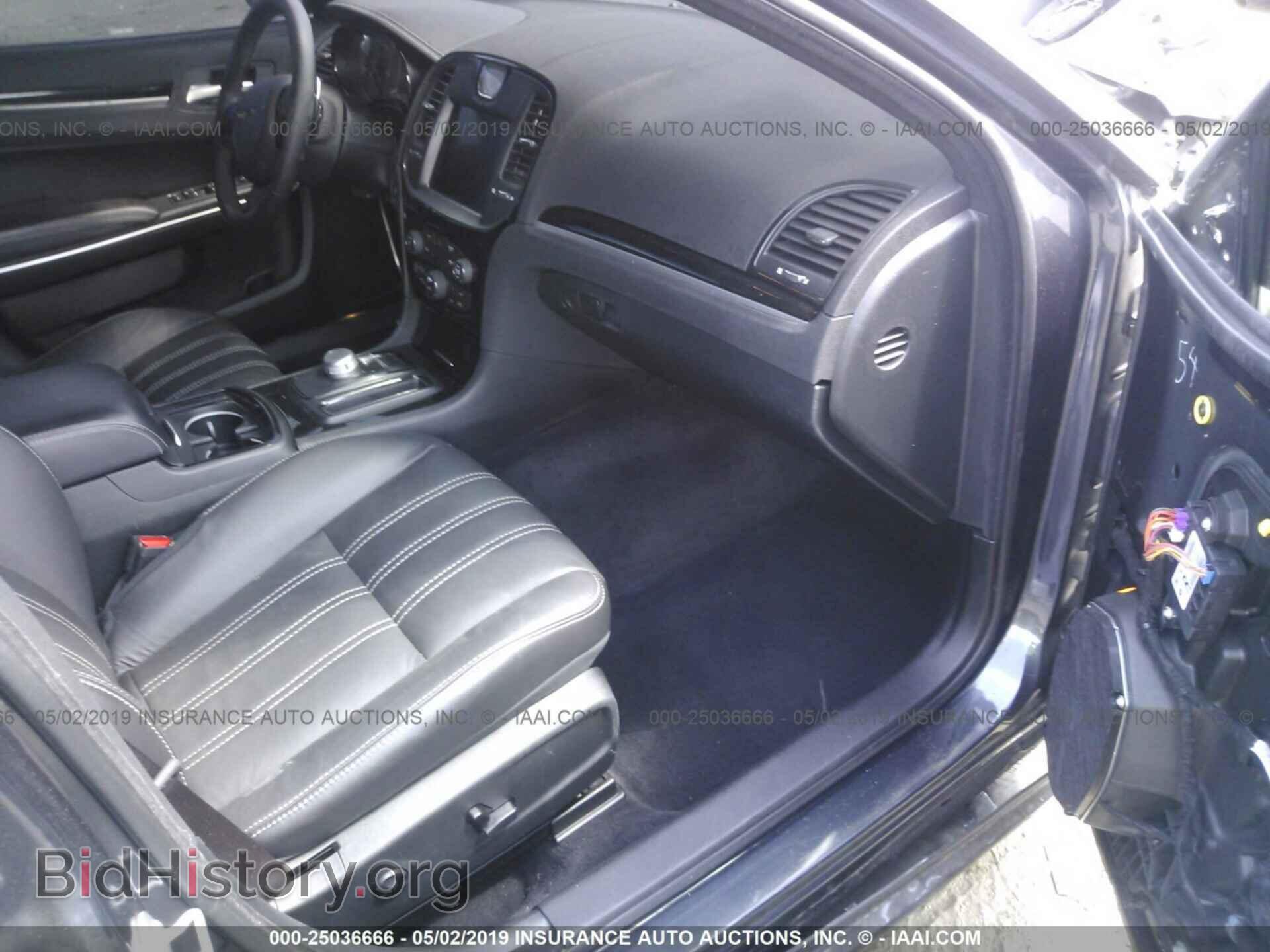 2018 CHRYSLER 300 - VIN: 2C3CCAGG8JH226561 - Photo 5