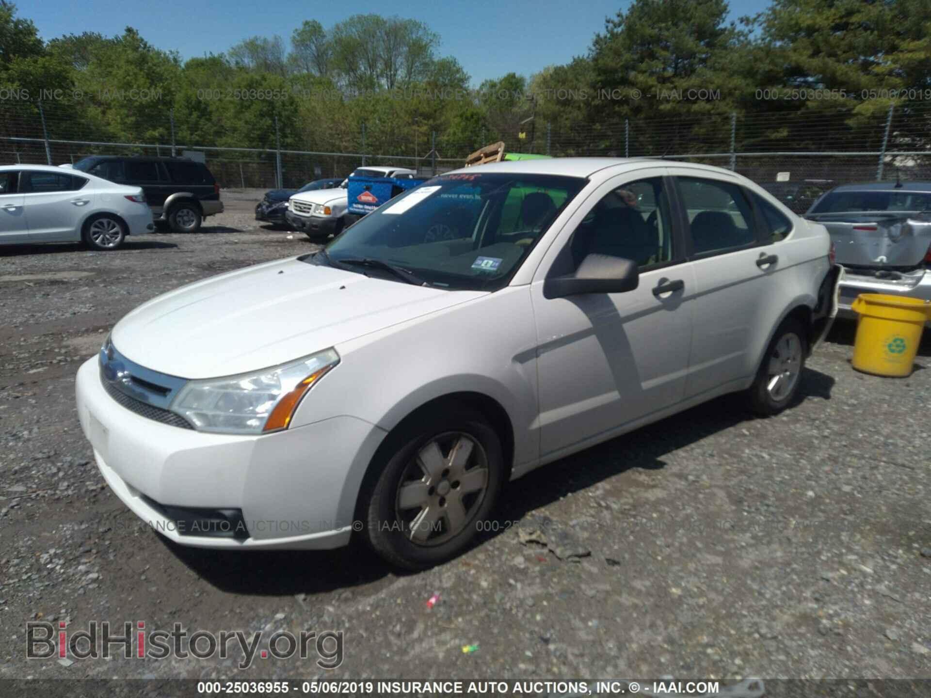 2010 FORD FOCUS - VIN: 1FAHP3EN5AW106114 - Фото 2