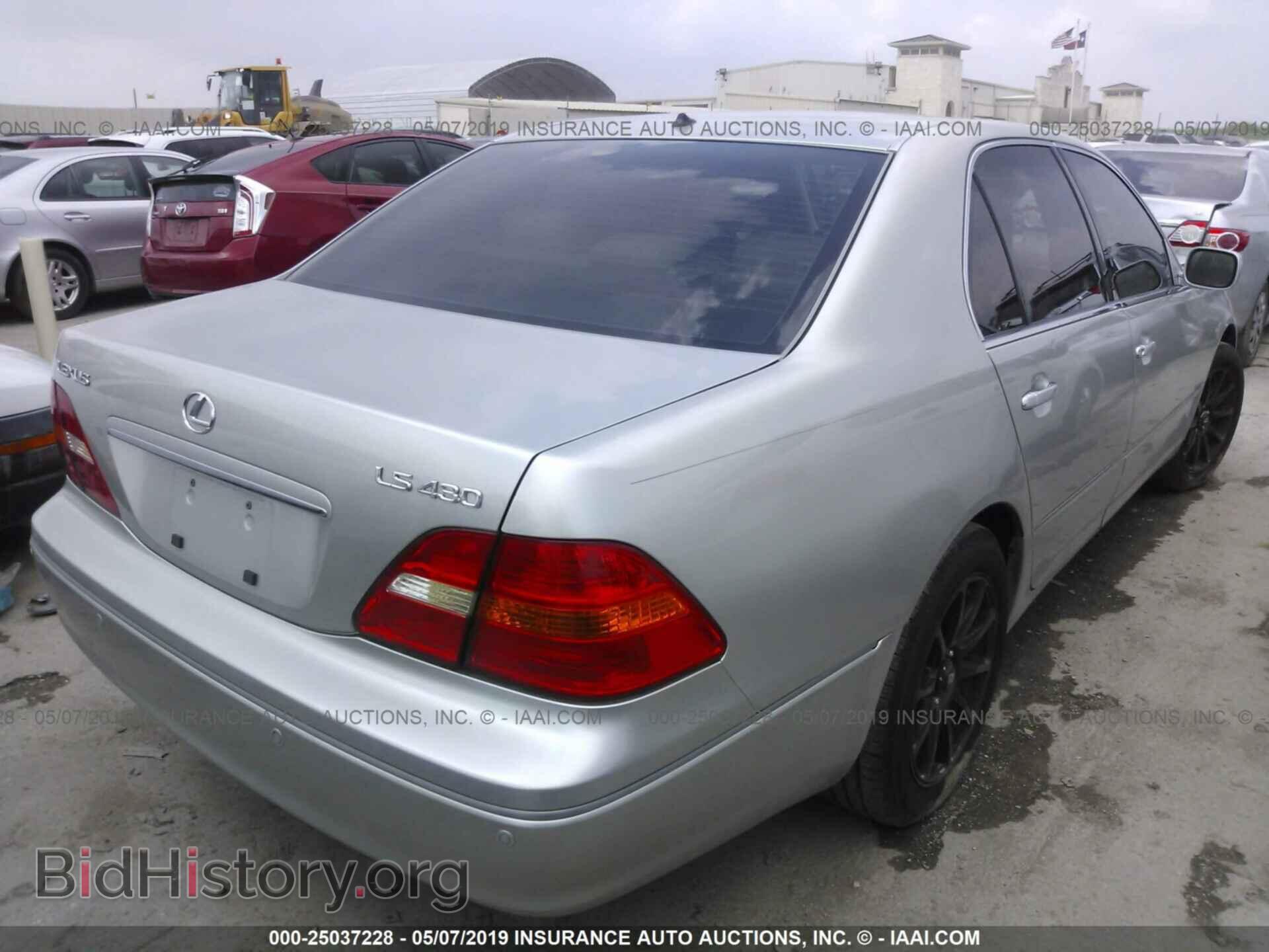 2002 LEXUS LS - VIN: JTHBN30F620084374 - Photo 4