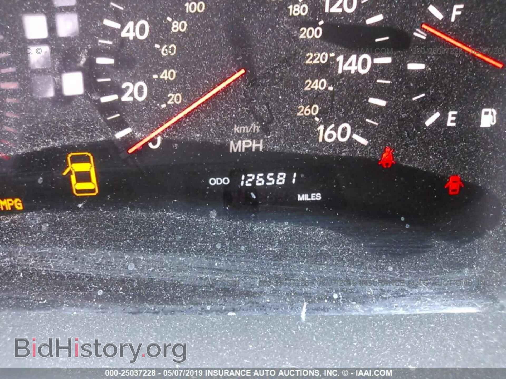 2002 LEXUS LS - VIN: JTHBN30F620084374 - Photo 7