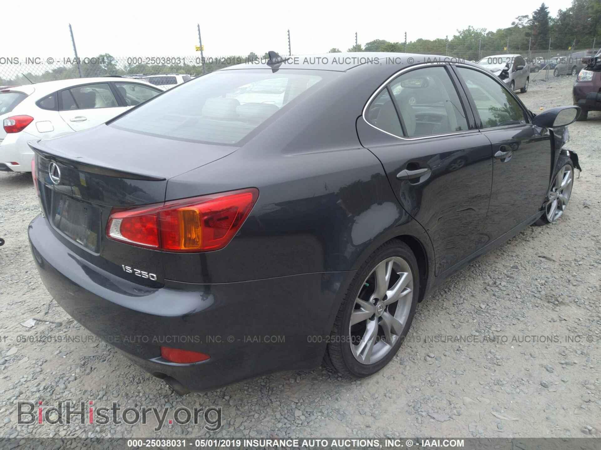 2009 LEXUS IS - VIN: JTHBK262295092735 - Photo 4