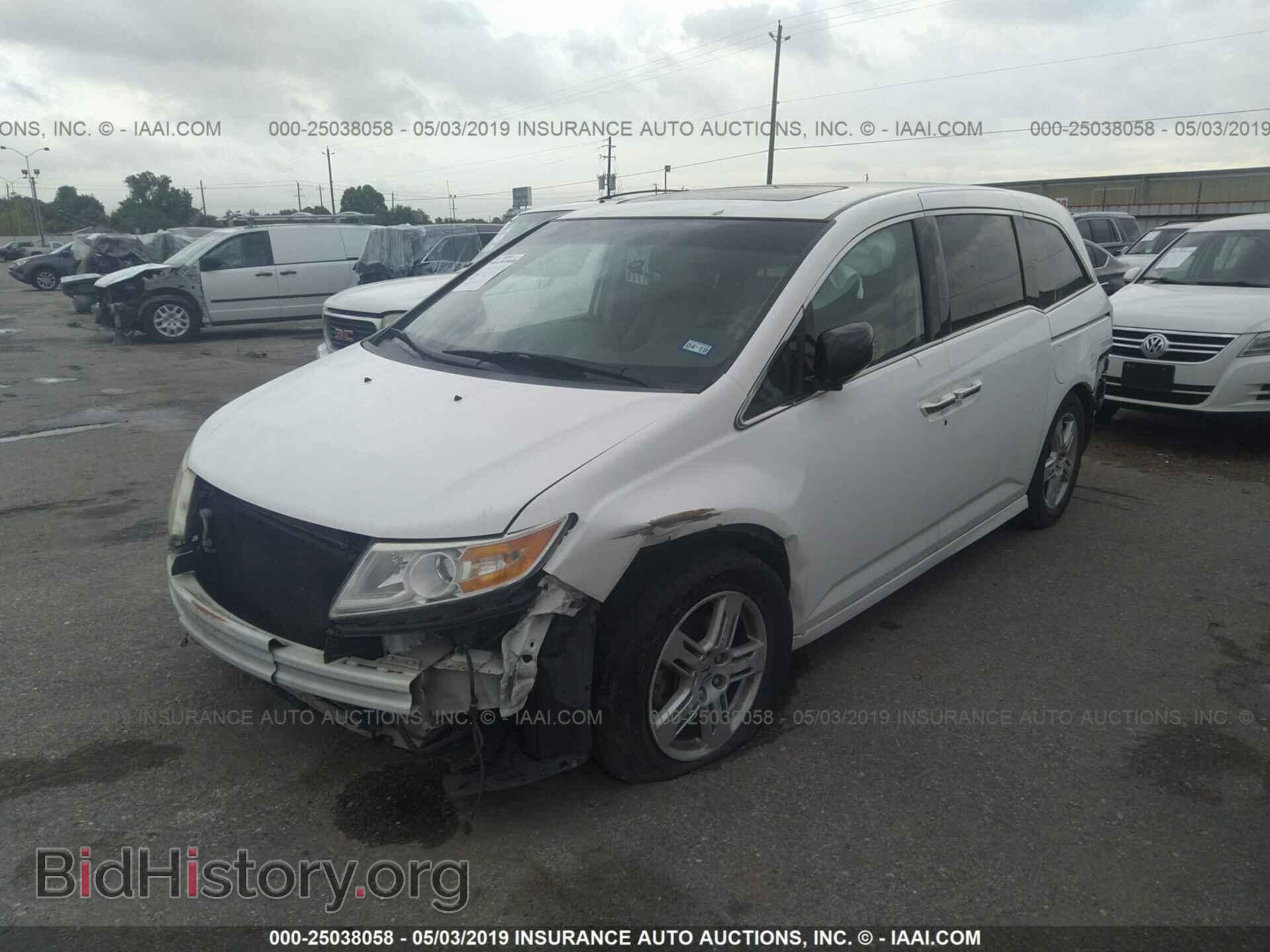2011 HONDA ODYSSEY - VIN: 5FNRL5H96BB083095 - Фото 2