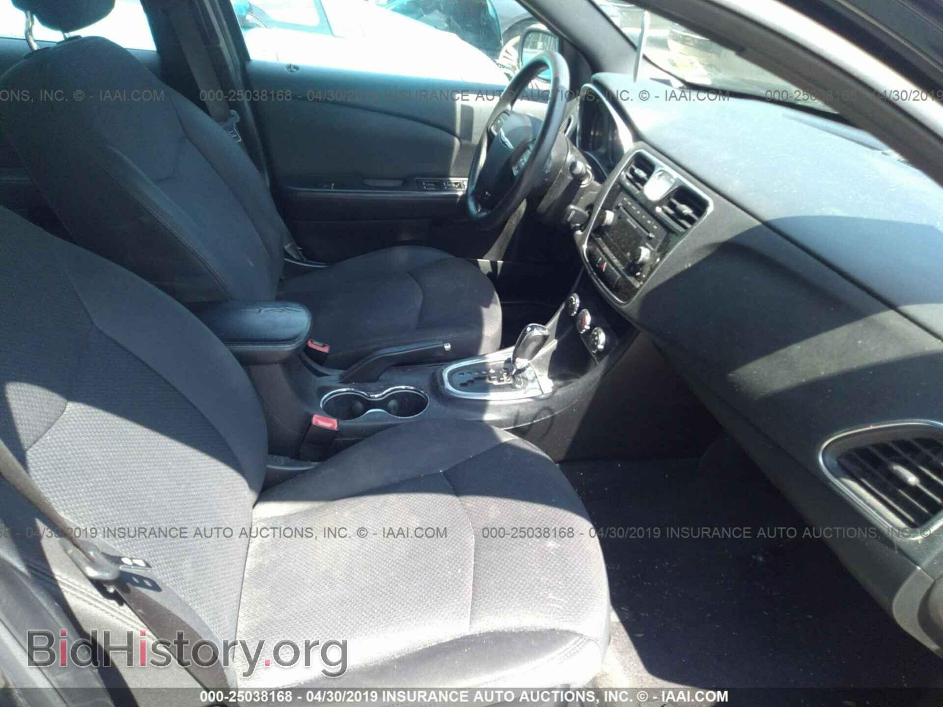 2012 CHRYSLER 200 - VIN: 1C3CCBAB4CN246688 - Фото 5