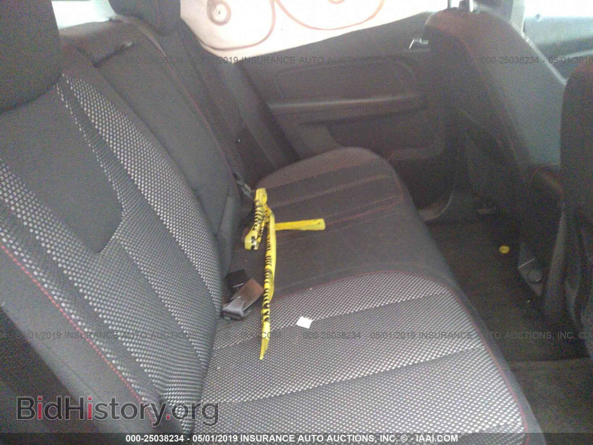 2011 GMC TERRAIN - VIN: 2CTFLTE57B6451139 - Photo 8