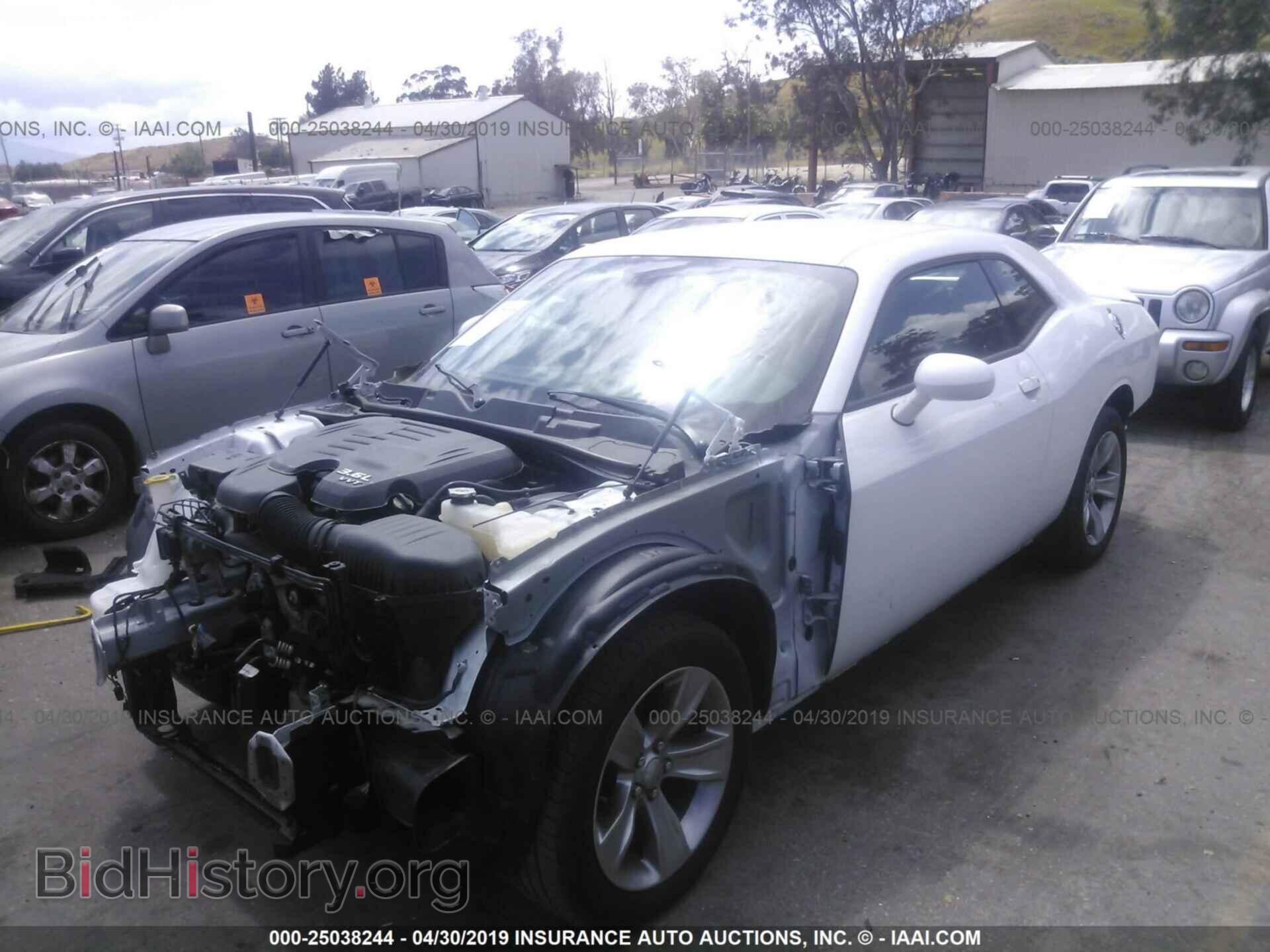 2018 DODGE CHALLENGER - VIN: 2C3CDZAG4JH262865 - Photo 2