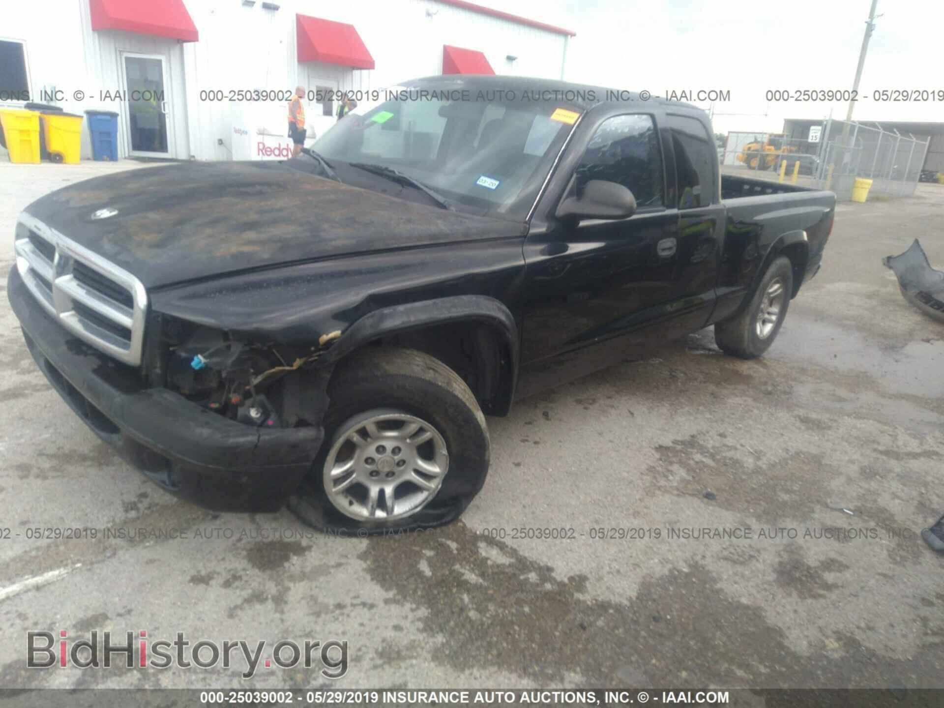 2004 DODGE DAKOTA - VIN: 1D7GL12K34S696167 - Фото 2