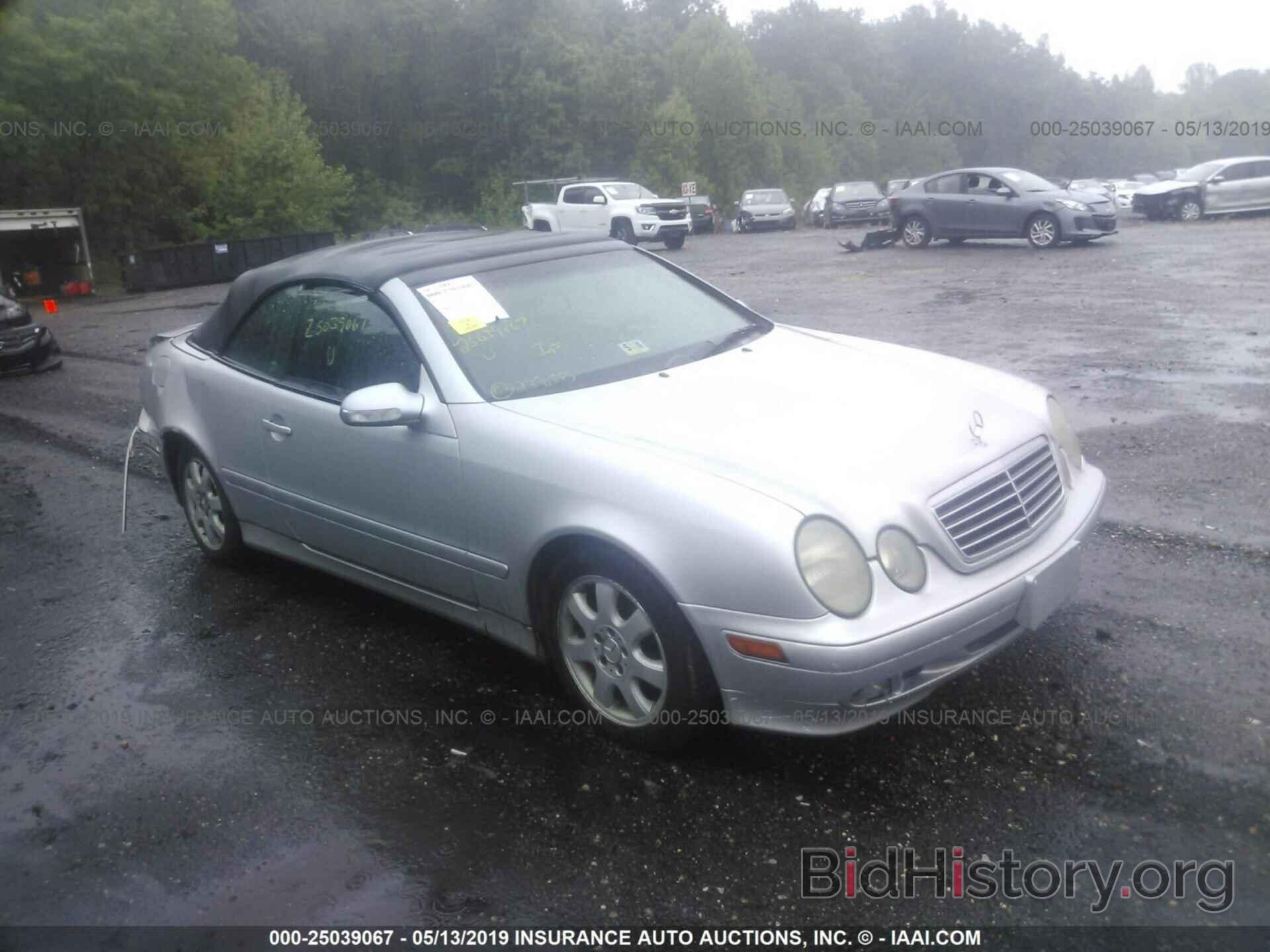 Photo WDBLK65G03T133584 - MERCEDES-BENZ CLK 2003