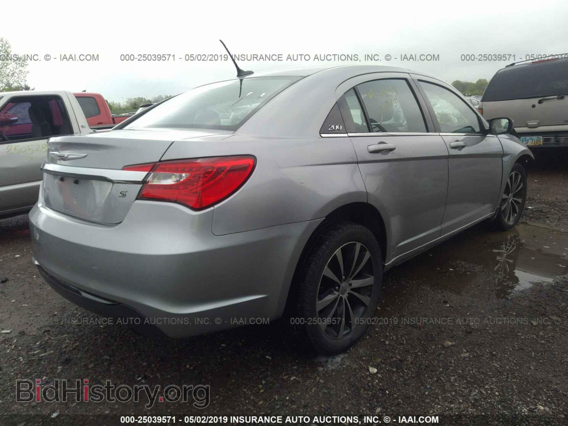 2013 CHRYSLER 200 - VIN: 1C3CCBBB6DN574632 - Photo 4