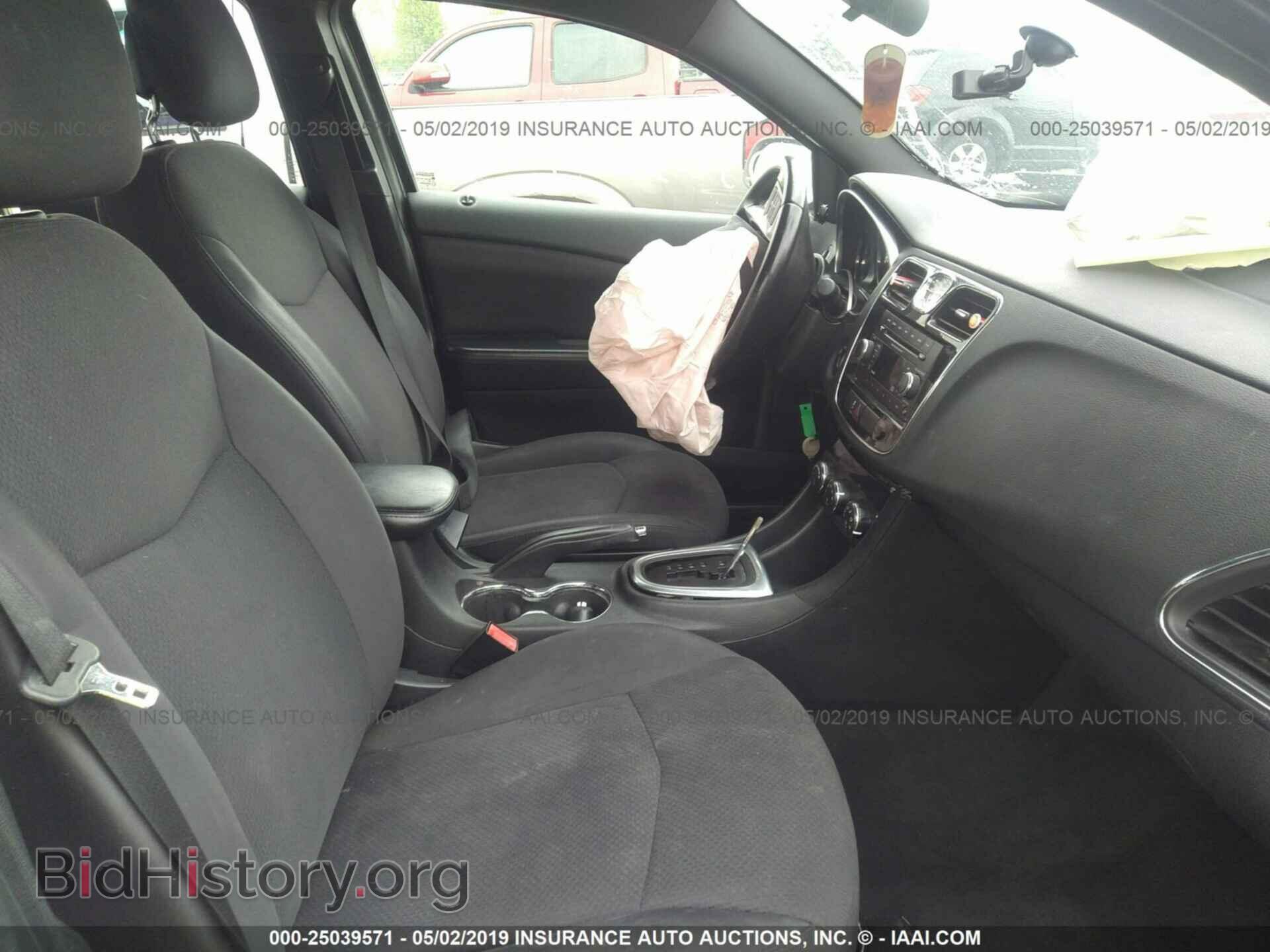 2013 CHRYSLER 200 - VIN: 1C3CCBBB6DN574632 - Photo 5