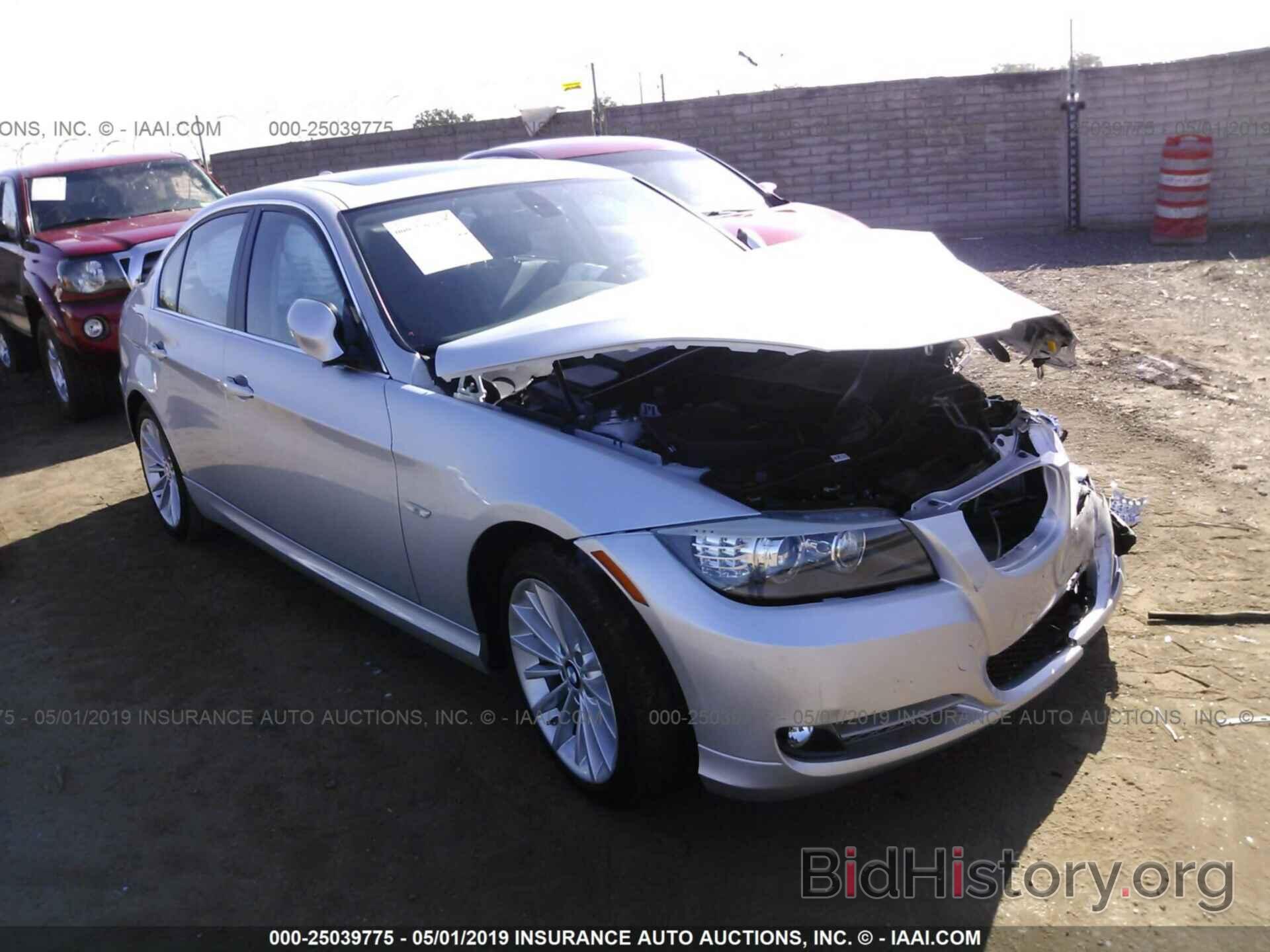 Photo WBAPN7C50BA948618 - BMW 335 2011