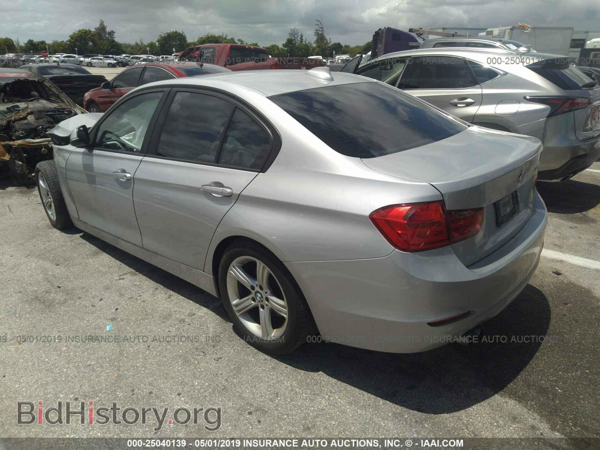 2013 BMW 328 - VIN: WBA3A5C58DF356176 - Фото 3