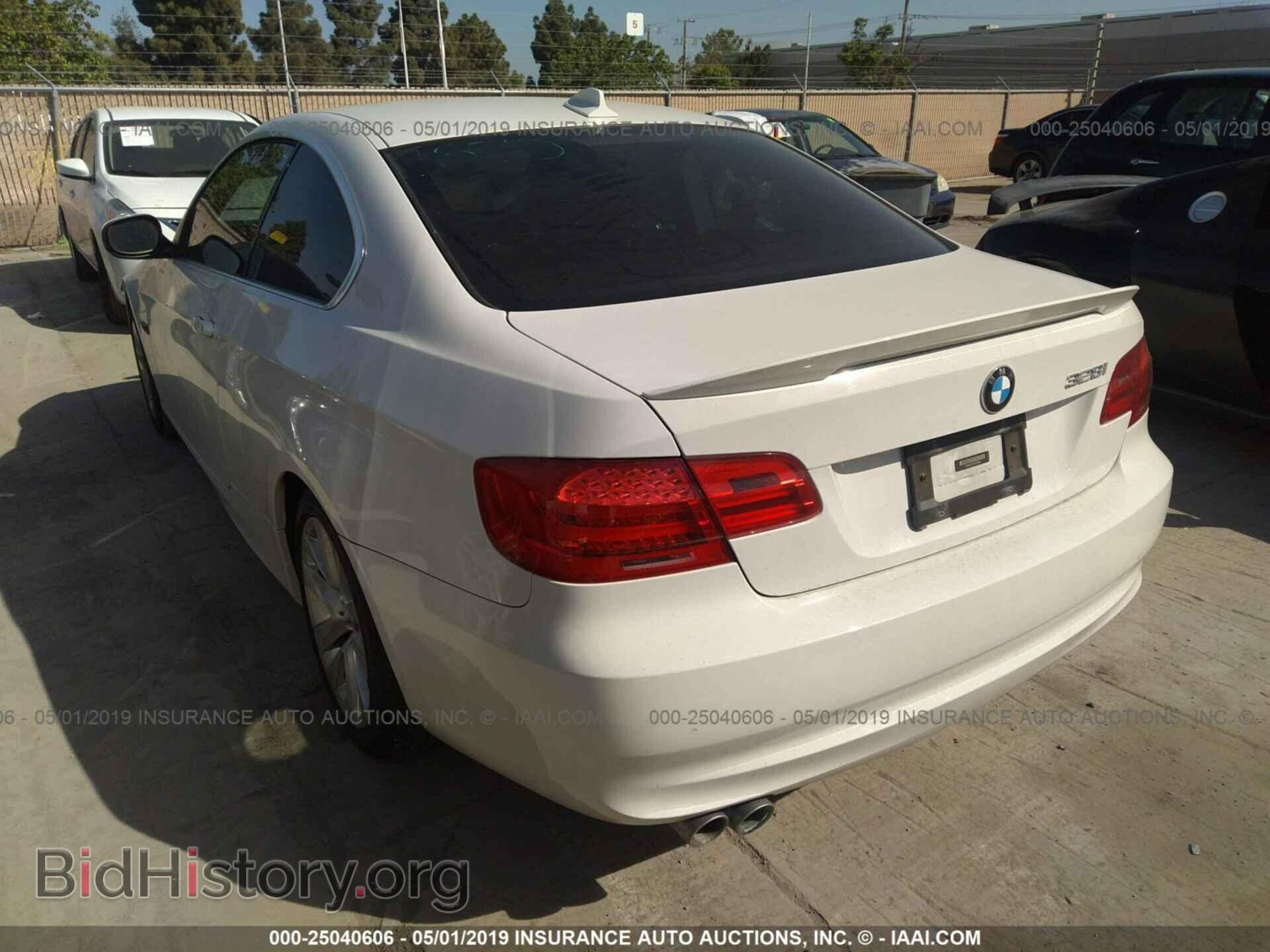 2012 BMW 328 - VIN: WBAKE5C55CE756068 - Фото 3