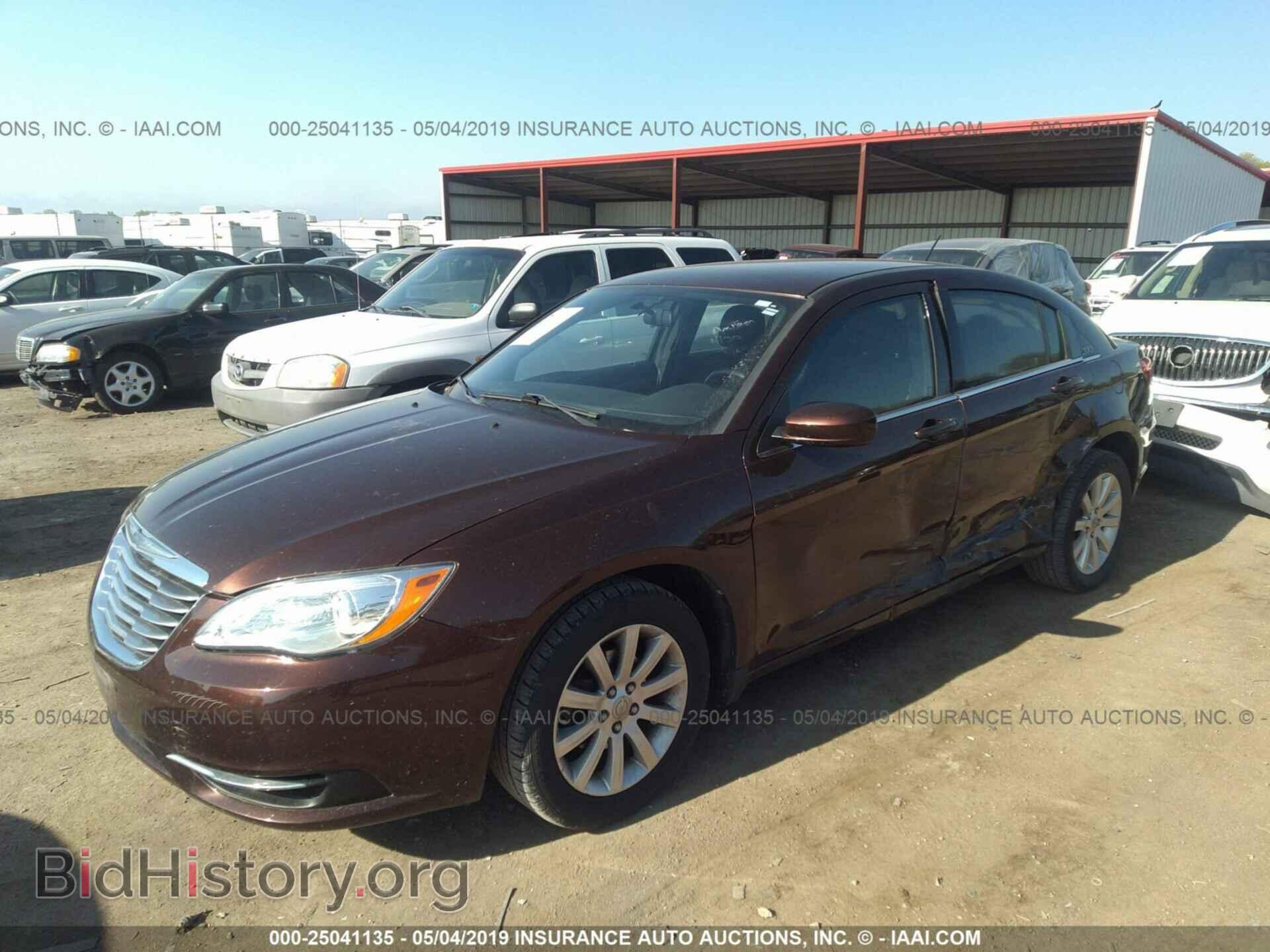 2013 CHRYSLER 200 - VIN: 1C3CCBBB3DN627478 - Photo 2