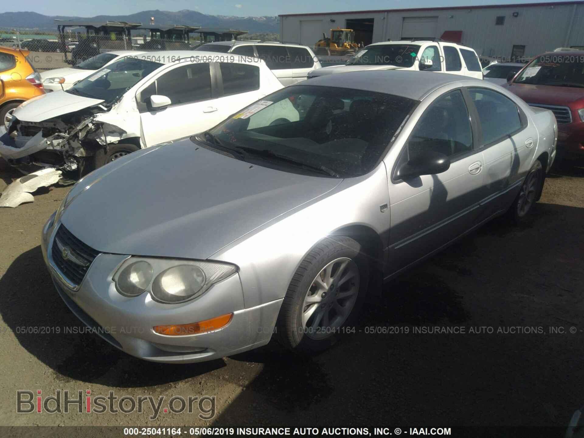 2000 CHRYSLER 300M - VIN: 2C3HE66G0YH159429 - Photo 2