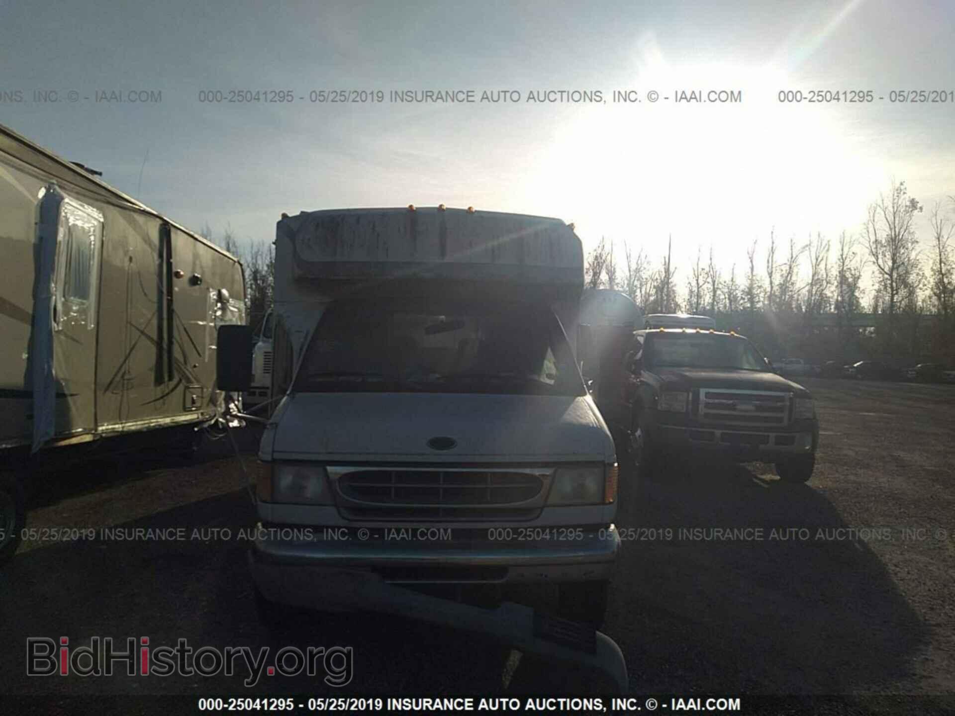 2002 FORD ECONOLINE - VIN: 1FDXE45S82HB75811 - Фото 9