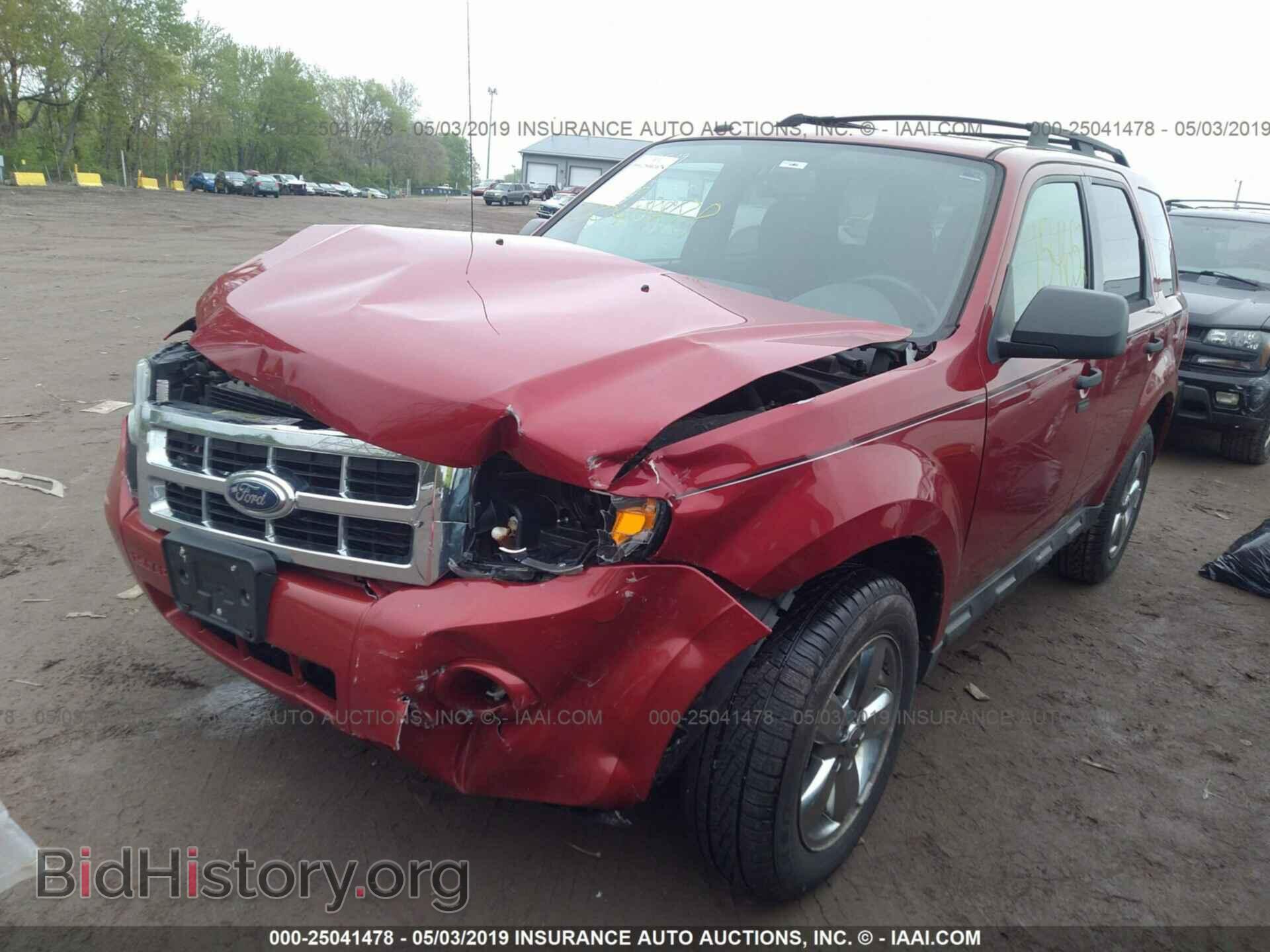 2009 FORD ESCAPE - VIN: 1FMCU03709KC81174 - Фото 2