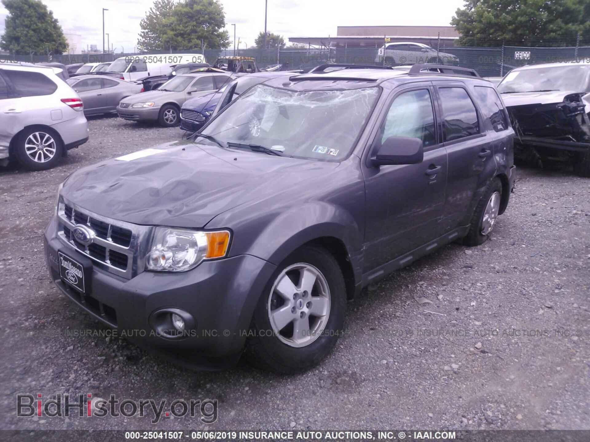 2011 FORD ESCAPE - VIN: 1FMCU9D71BKB52014 - Фото 2