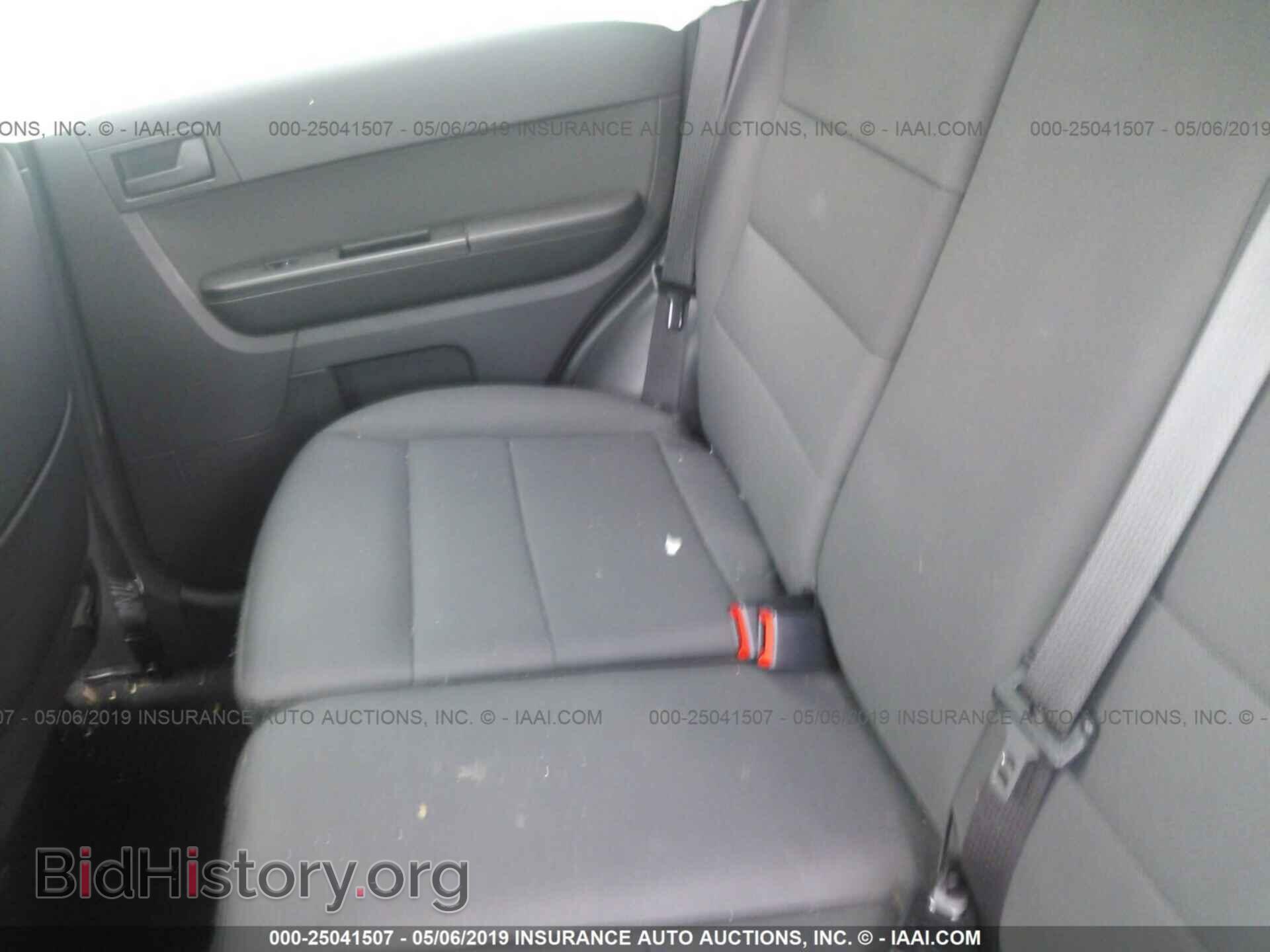 2011 FORD ESCAPE - VIN: 1FMCU9D71BKB52014 - Фото 8