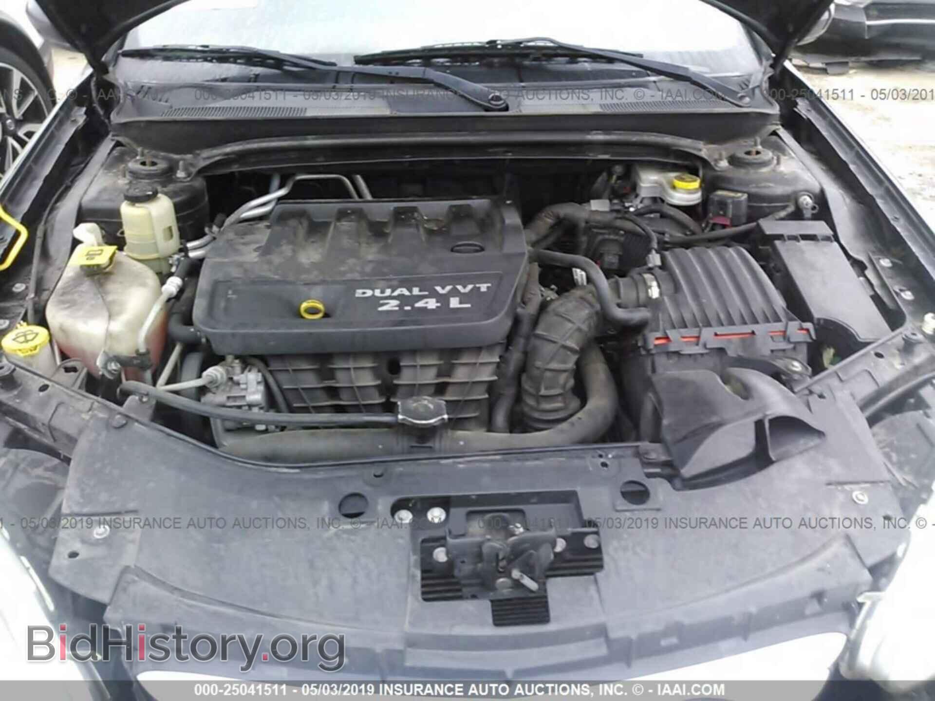 2011 CHRYSLER 200 - VIN: 1C3BC1FB3BN501070 - Фото 10