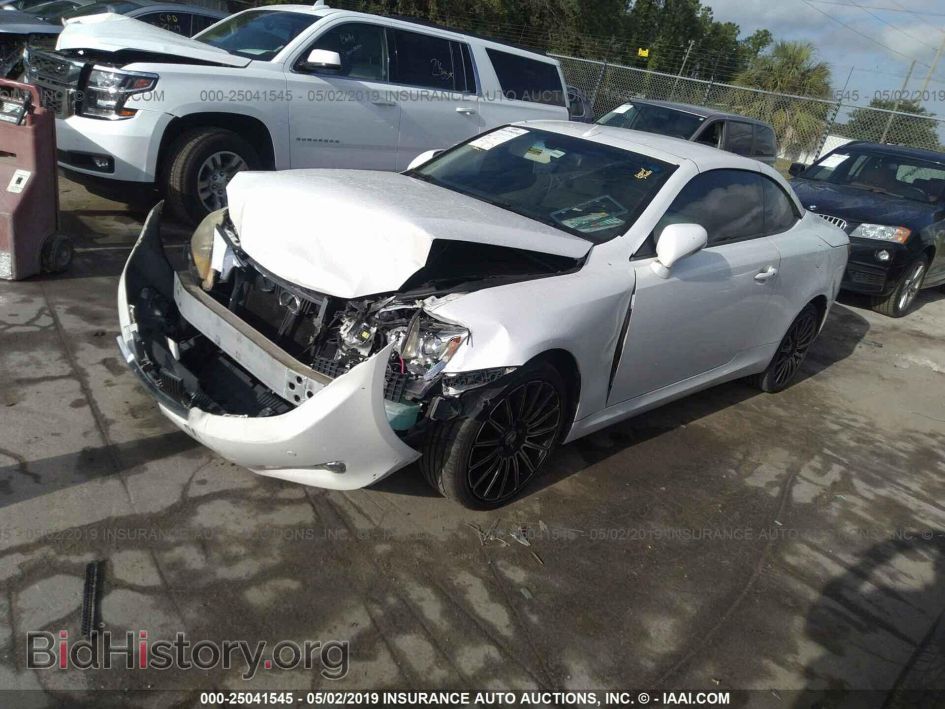2010 LEXUS IS - VIN: JTHFF2C27A2510142 - Фото 2