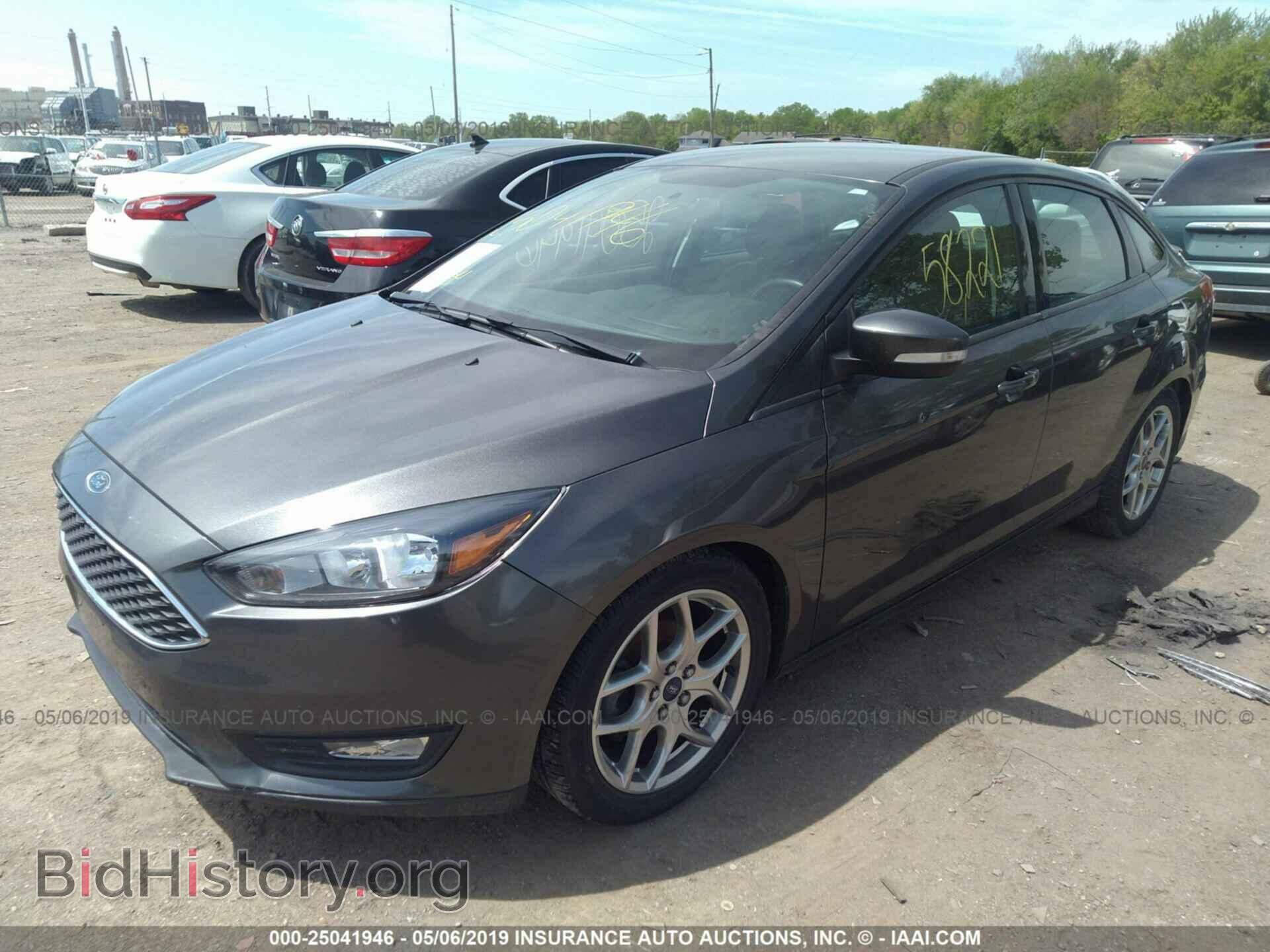 2015 FORD FOCUS - VIN: 1FADP3F26FL319410 - Photo 2