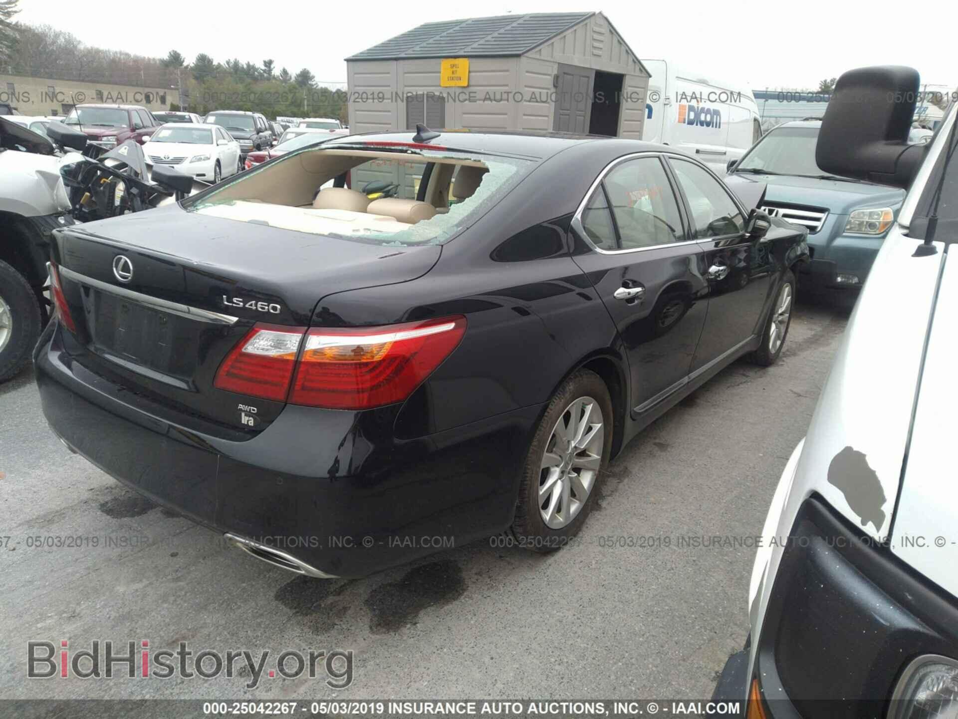 2011 LEXUS LS - VIN: JTHCL5EF6B5011295 - Photo 4