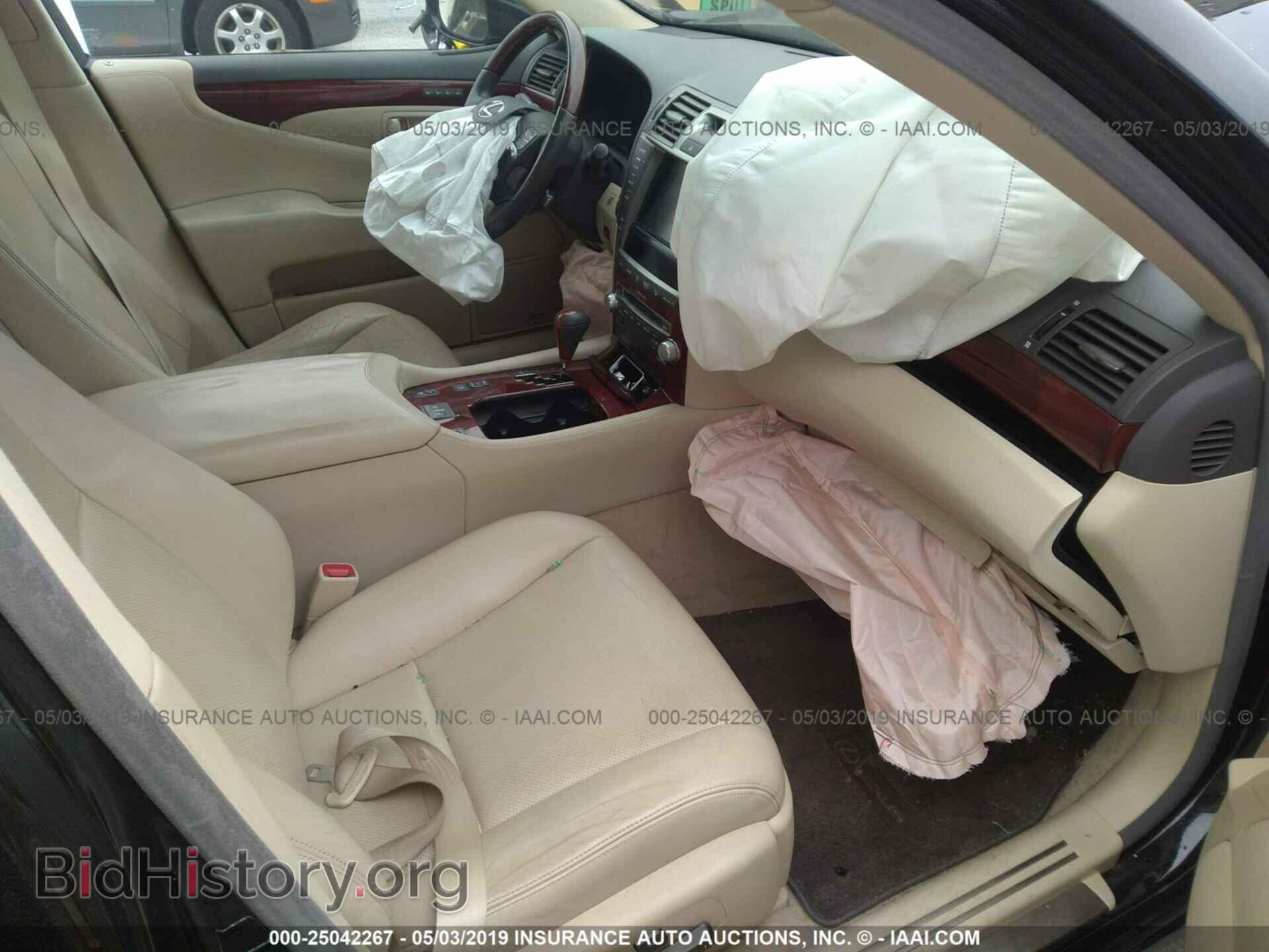2011 LEXUS LS - VIN: JTHCL5EF6B5011295 - Photo 5