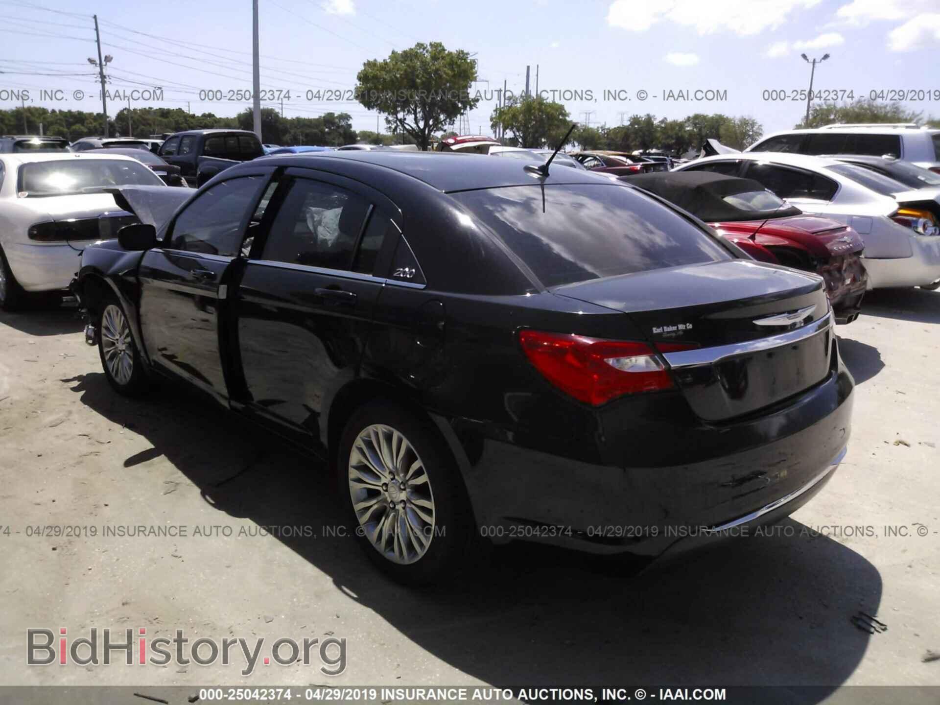 2012 CHRYSLER 200 - VIN: 1C3CCBAB9CN262000 - Photo 3