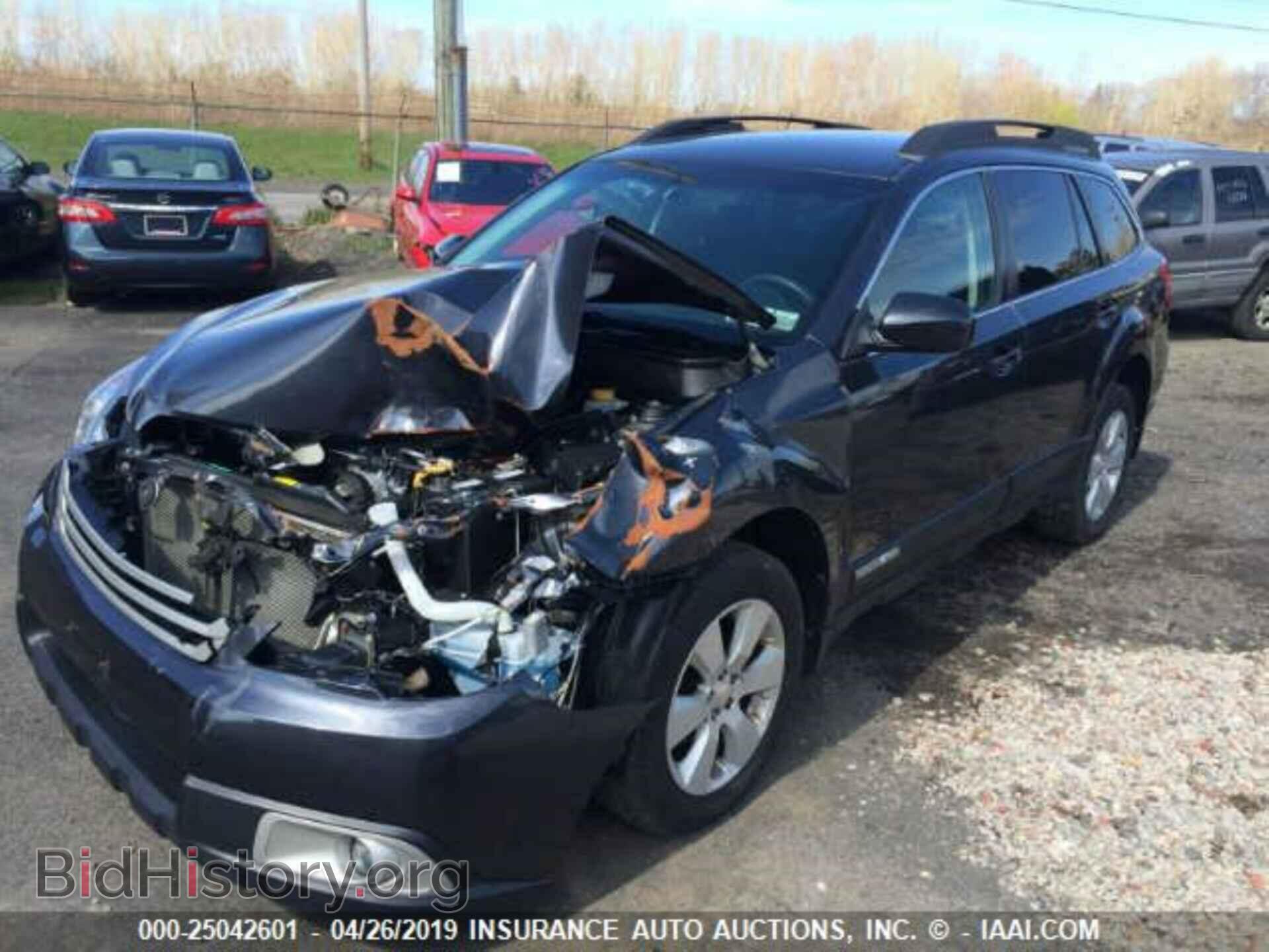 2012 Subaru Outback - VIN: 4S4BRBBC1C3295075 - Фото 2