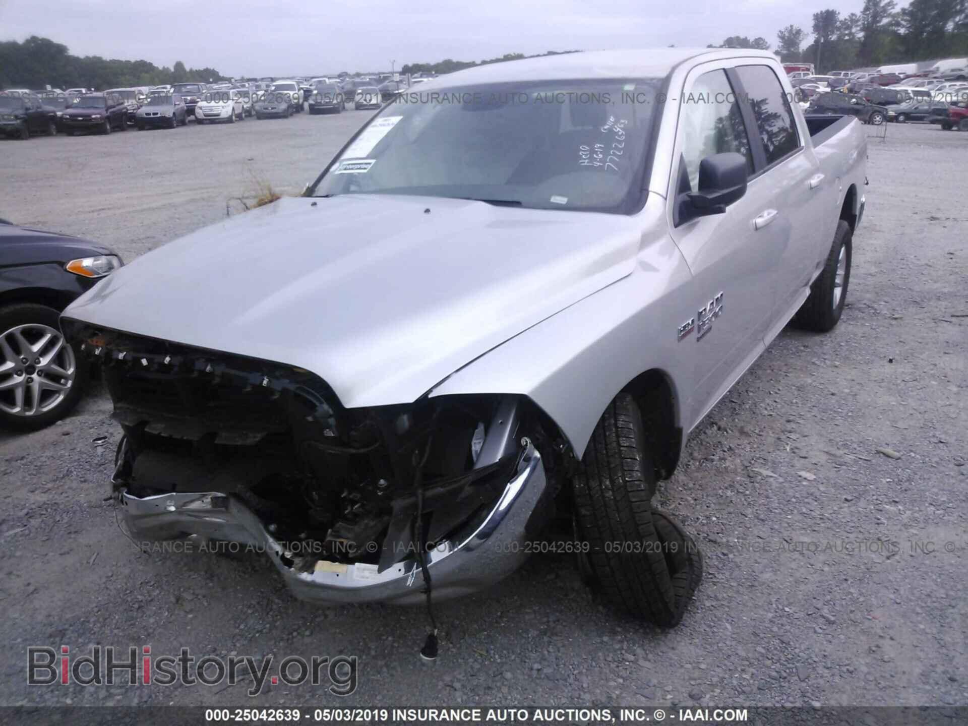 2019 RAM 1500 CLASSIC - VIN: 1C6RR7TT8KS587722 - Фото 2