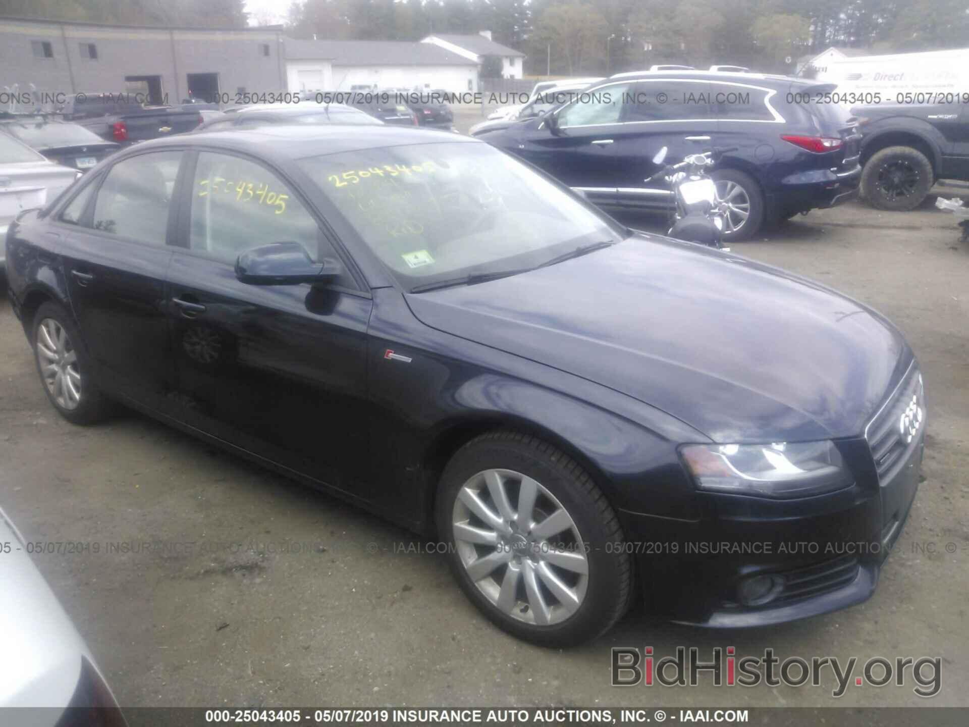 Фотография WAUBFAFL0CN003449 - AUDI A4 2012