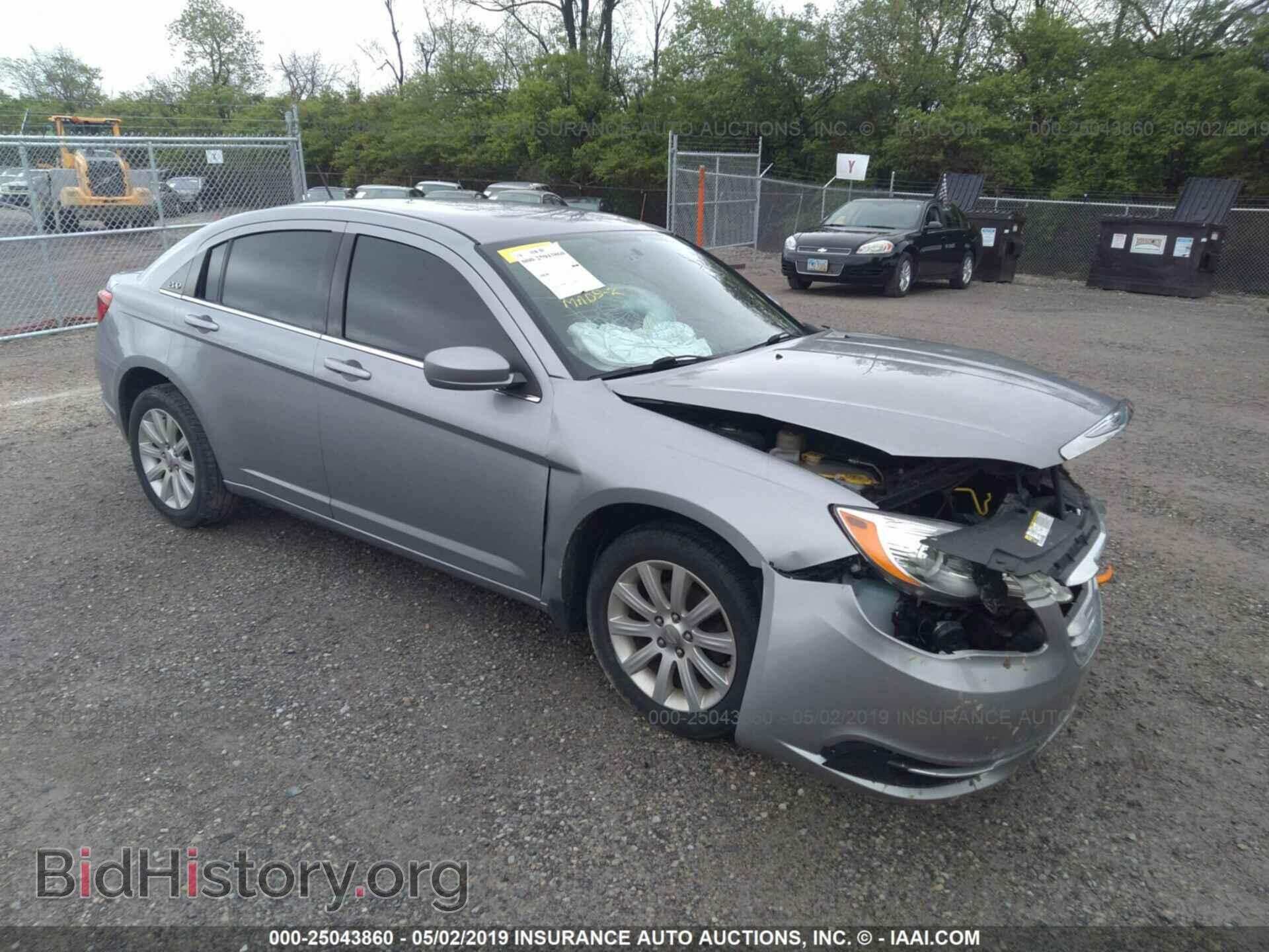 Фотография 1C3CCBBB5DN525602 - CHRYSLER 200 2013