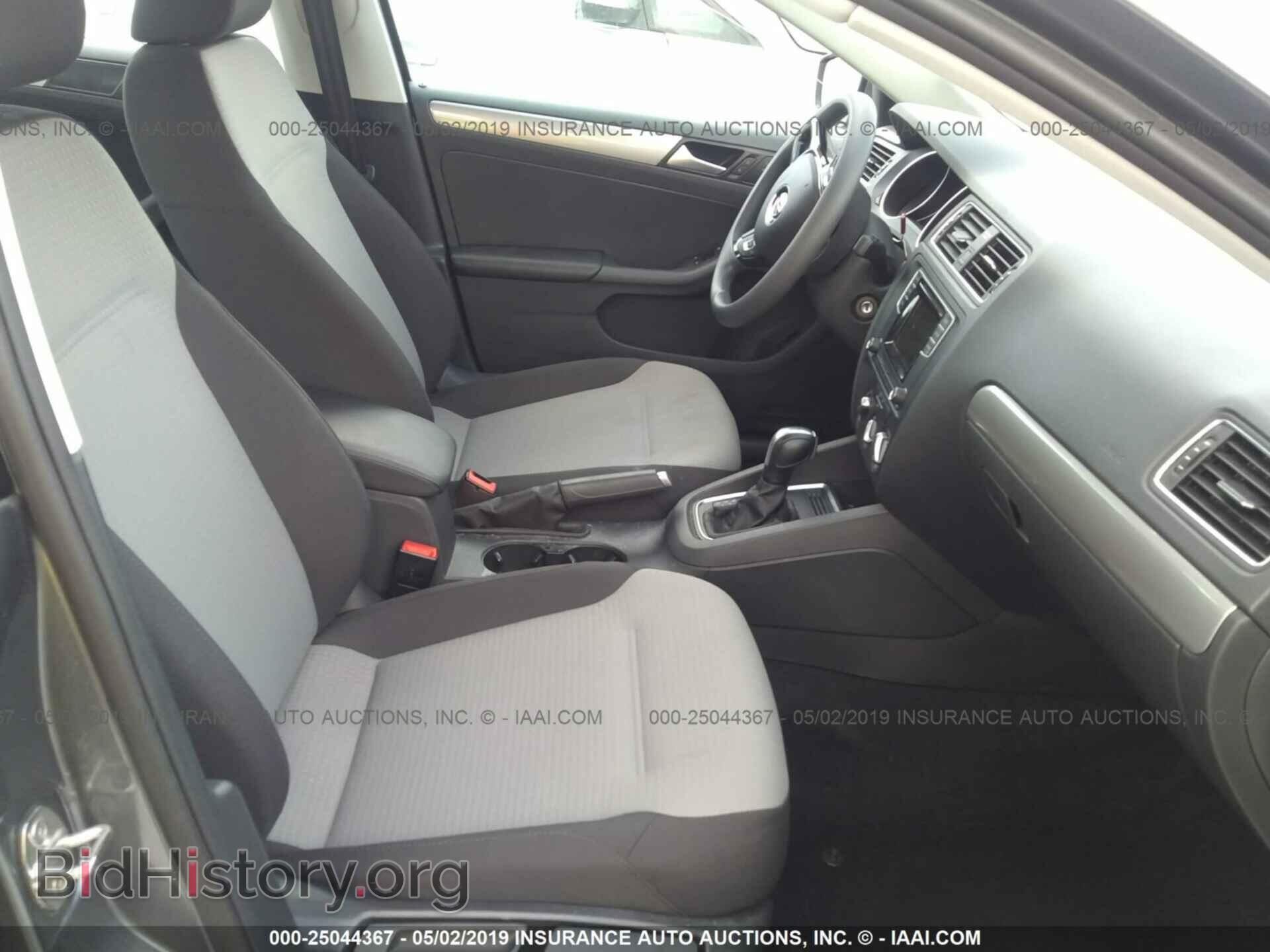 2017 VOLKSWAGEN JETTA - VIN: 3VW2B7AJ2HM408542 - Photo 5