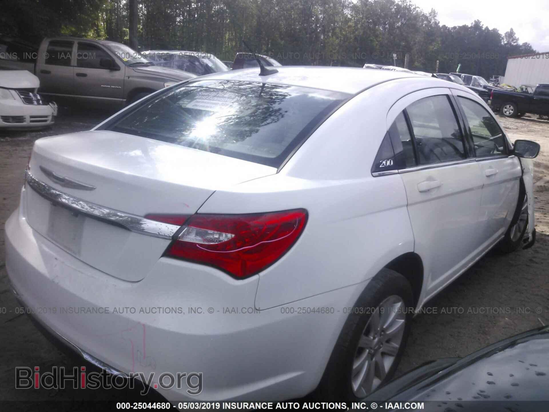 2013 CHRYSLER 200 - VIN: 1C3CCBBB4DN765885 - Фото 4
