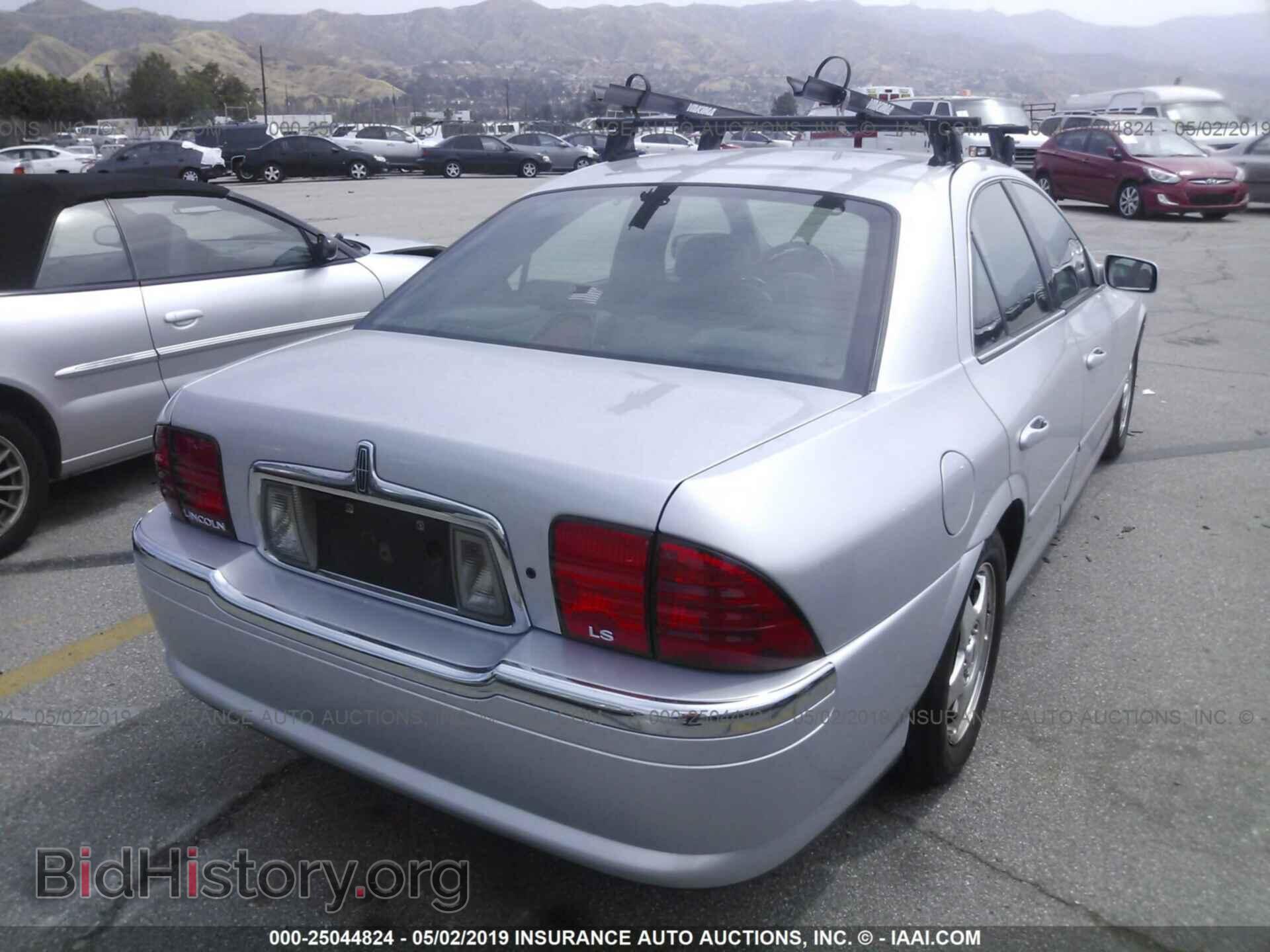 2000 LINCOLN LS - VIN: 1LNHM86S5YY804480 - Photo 4