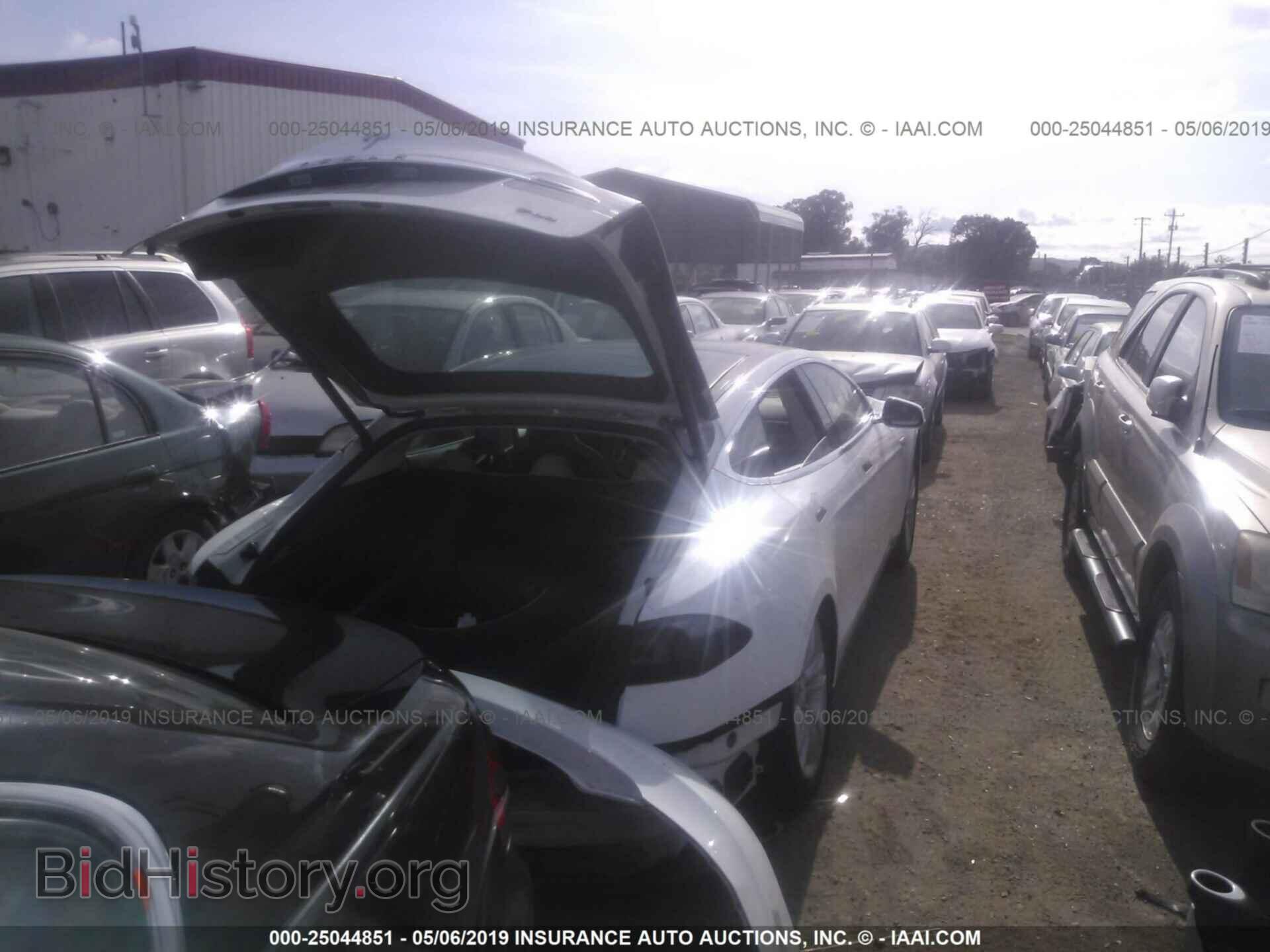 2013 TESLA MODEL S - VIN: 5YJSA1DN7DFP20243 - Фото 4