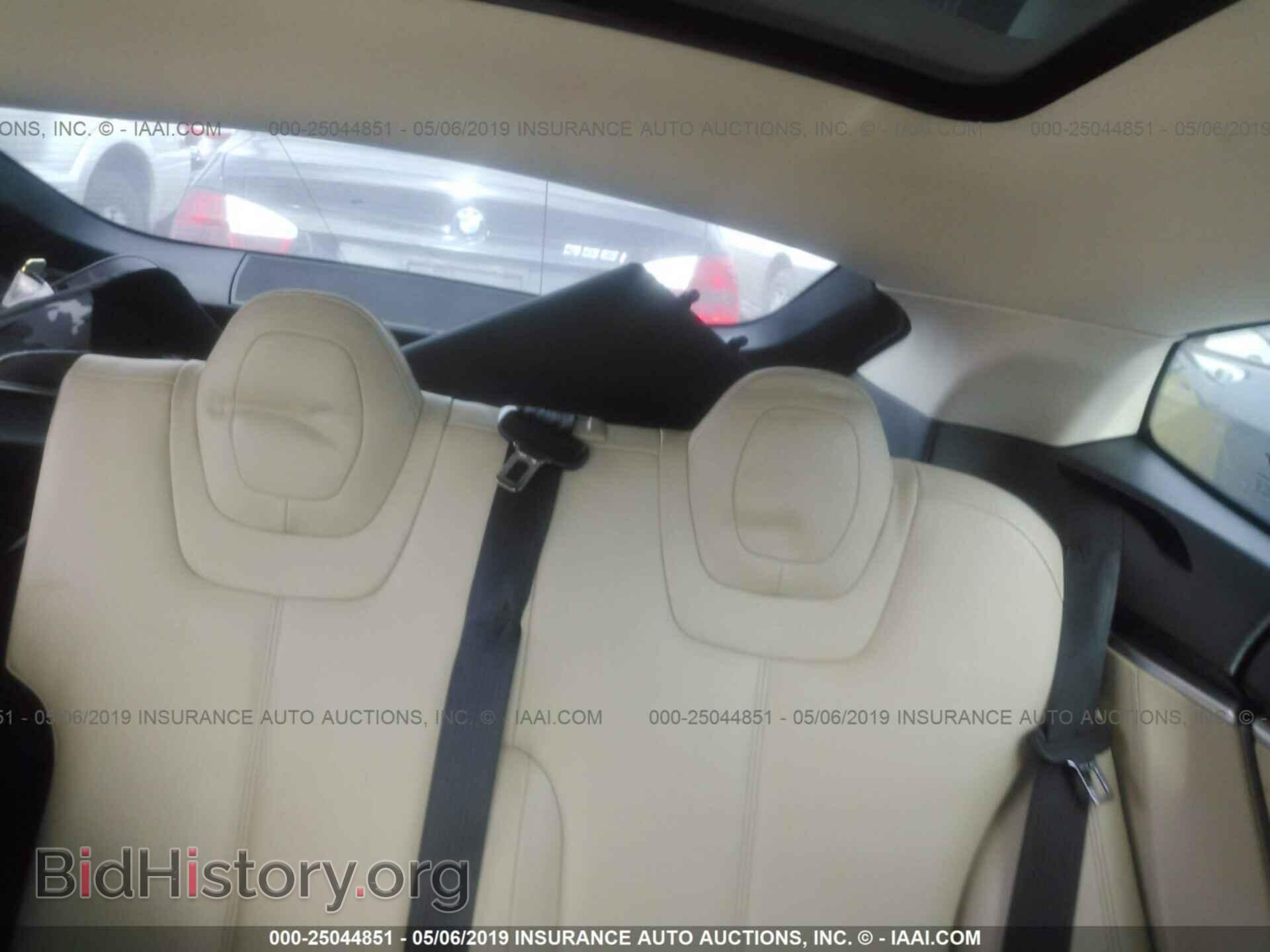 2013 TESLA MODEL S - VIN: 5YJSA1DN7DFP20243 - Фото 8