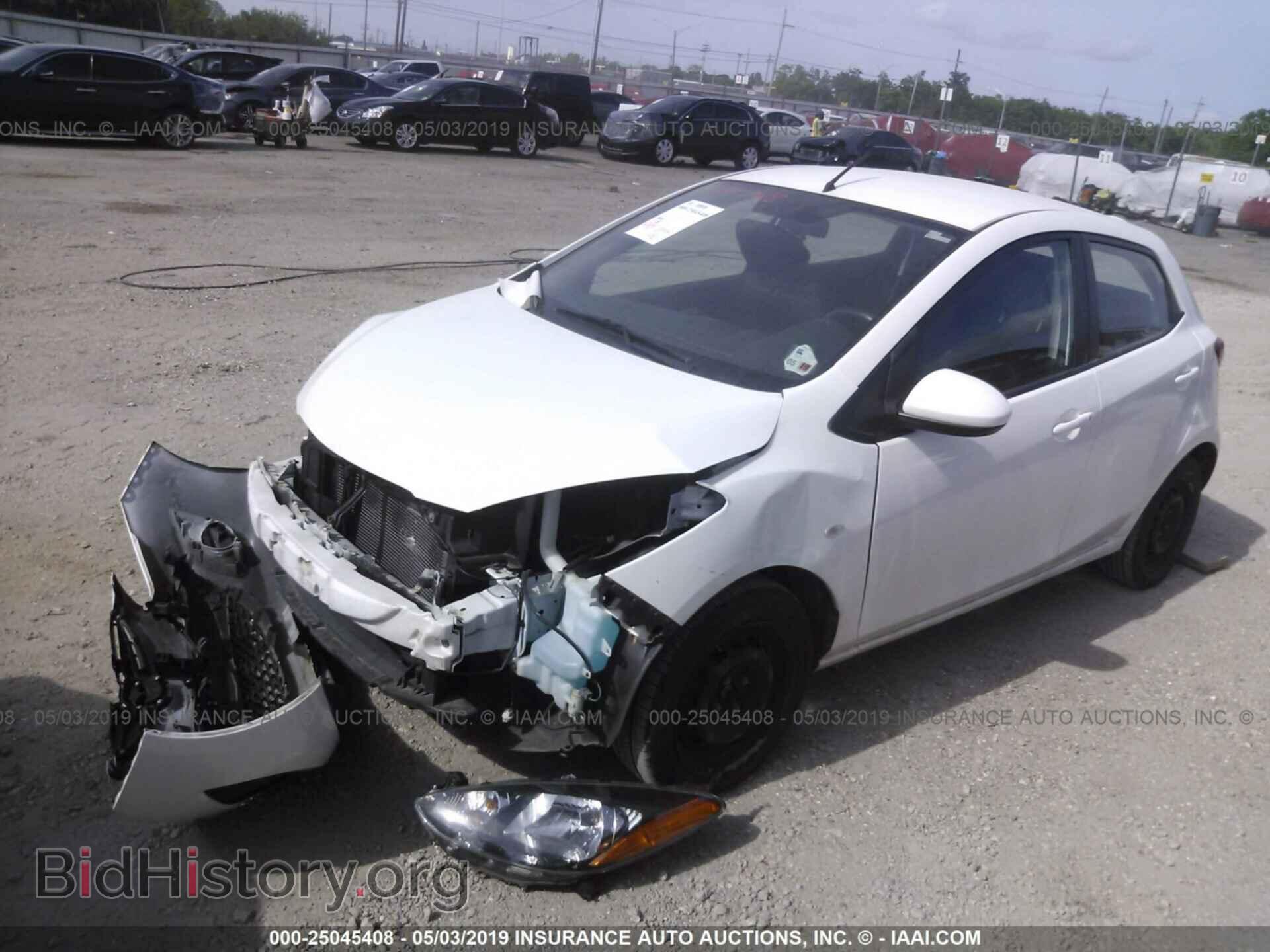 2014 MAZDA MAZDA2 - VIN: JM1DE1KY1E0186148 - Фото 2