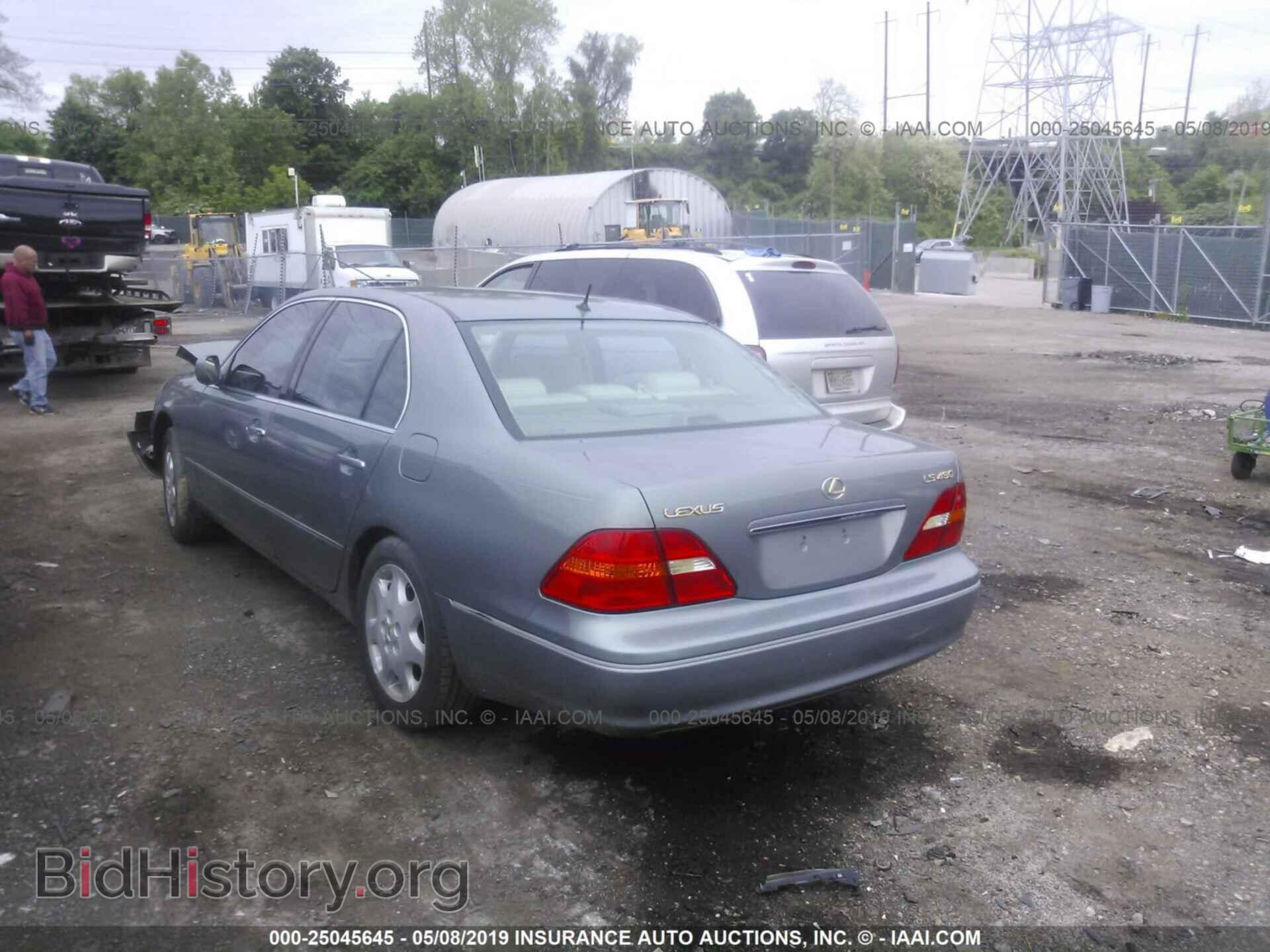 2003 LEXUS LS - VIN: JTHBN30F230102774 - Фото 3
