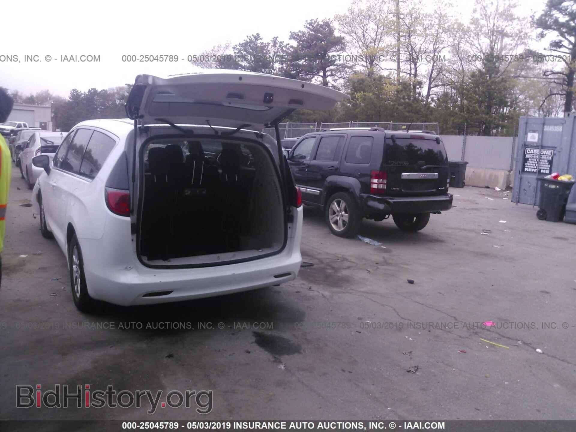 2017 CHRYSLER PACIFICA - VIN: 2C4RC1DG9HR520601 - Фото 3