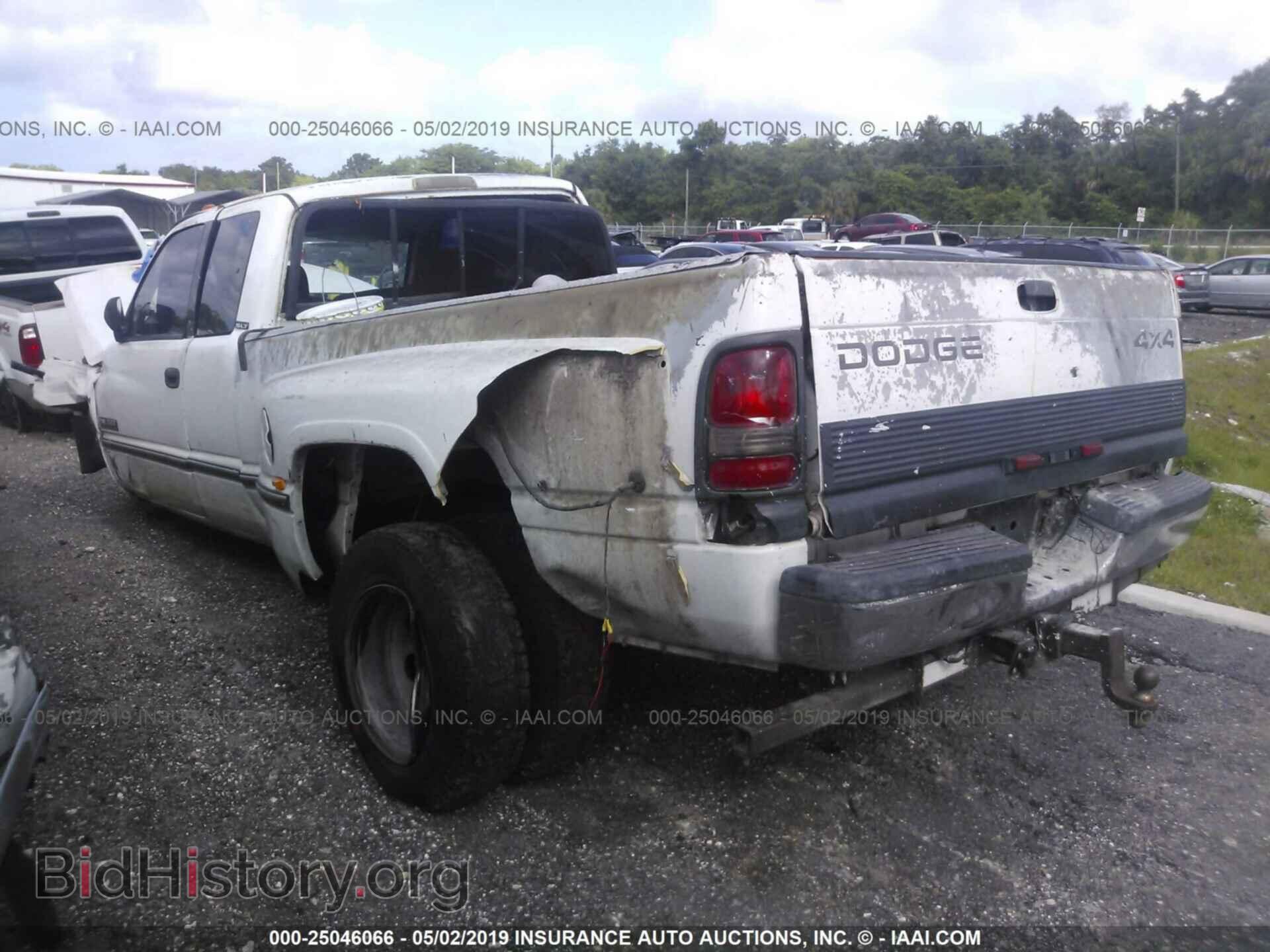 1997 DODGE RAM 3500 - VIN: 3B7MF33DXVM571340 - Фото 3