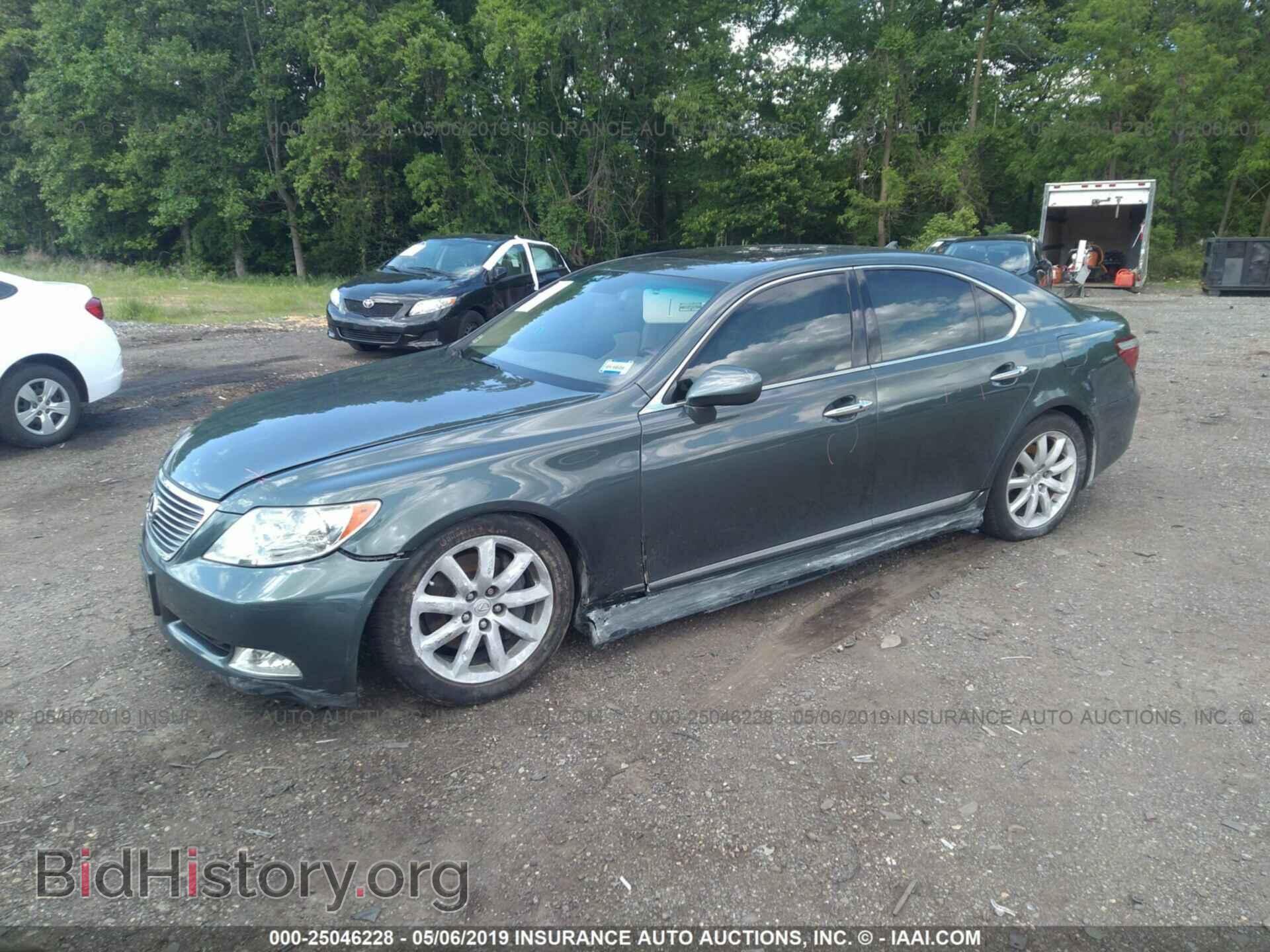 2007 LEXUS LS - VIN: JTHBL46F675031672 - Фото 2