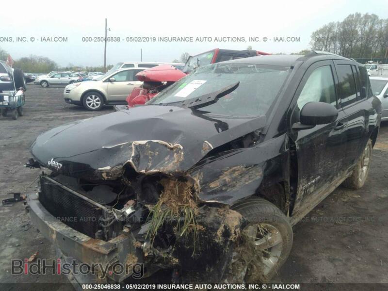 2012 Jeep COMPASS (VIN 1C4NJDEB9CD616460) — photo 2 of 10