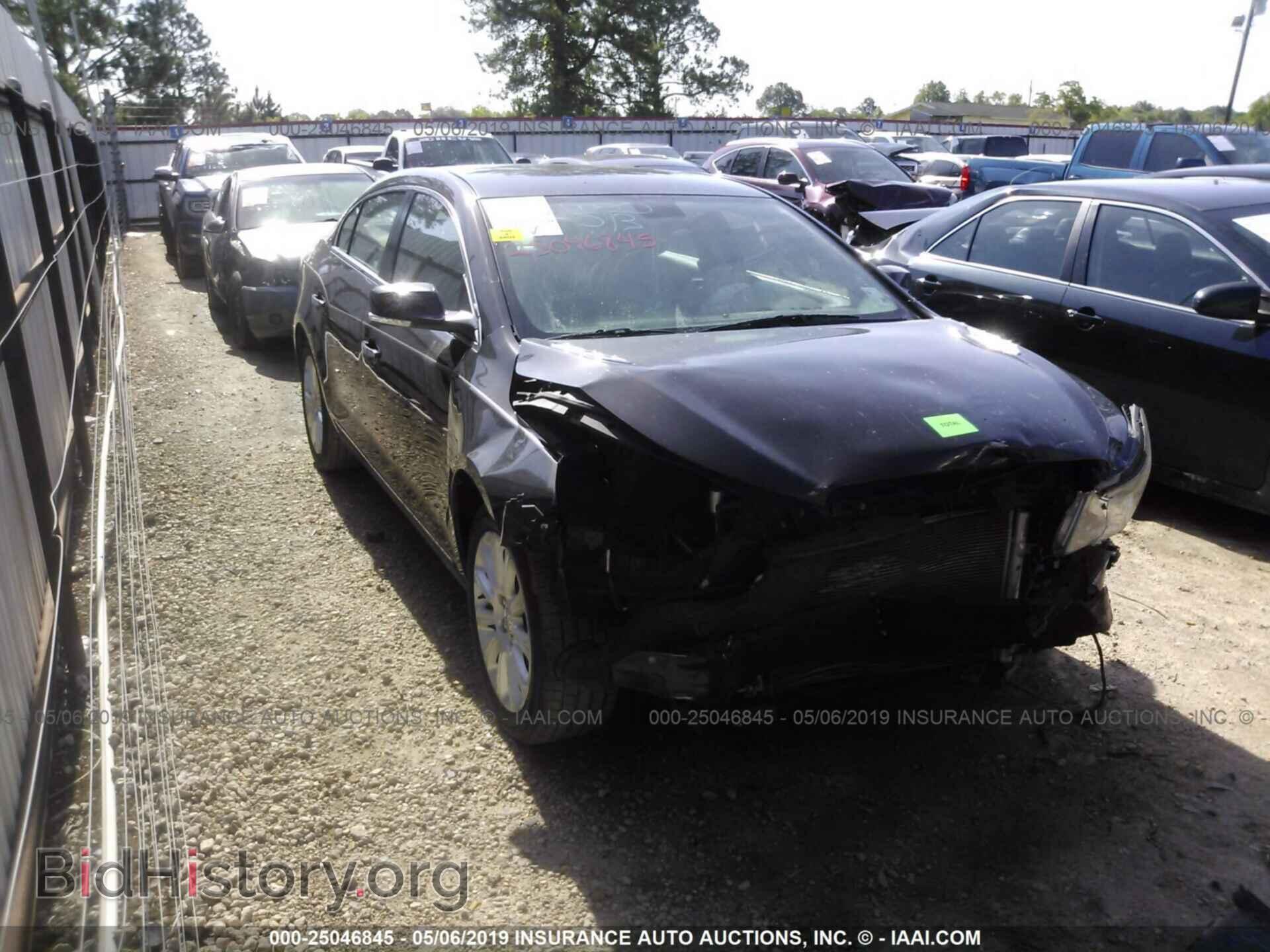 Photo 1G4GC5E35DF293219 - BUICK LACROSSE 2013