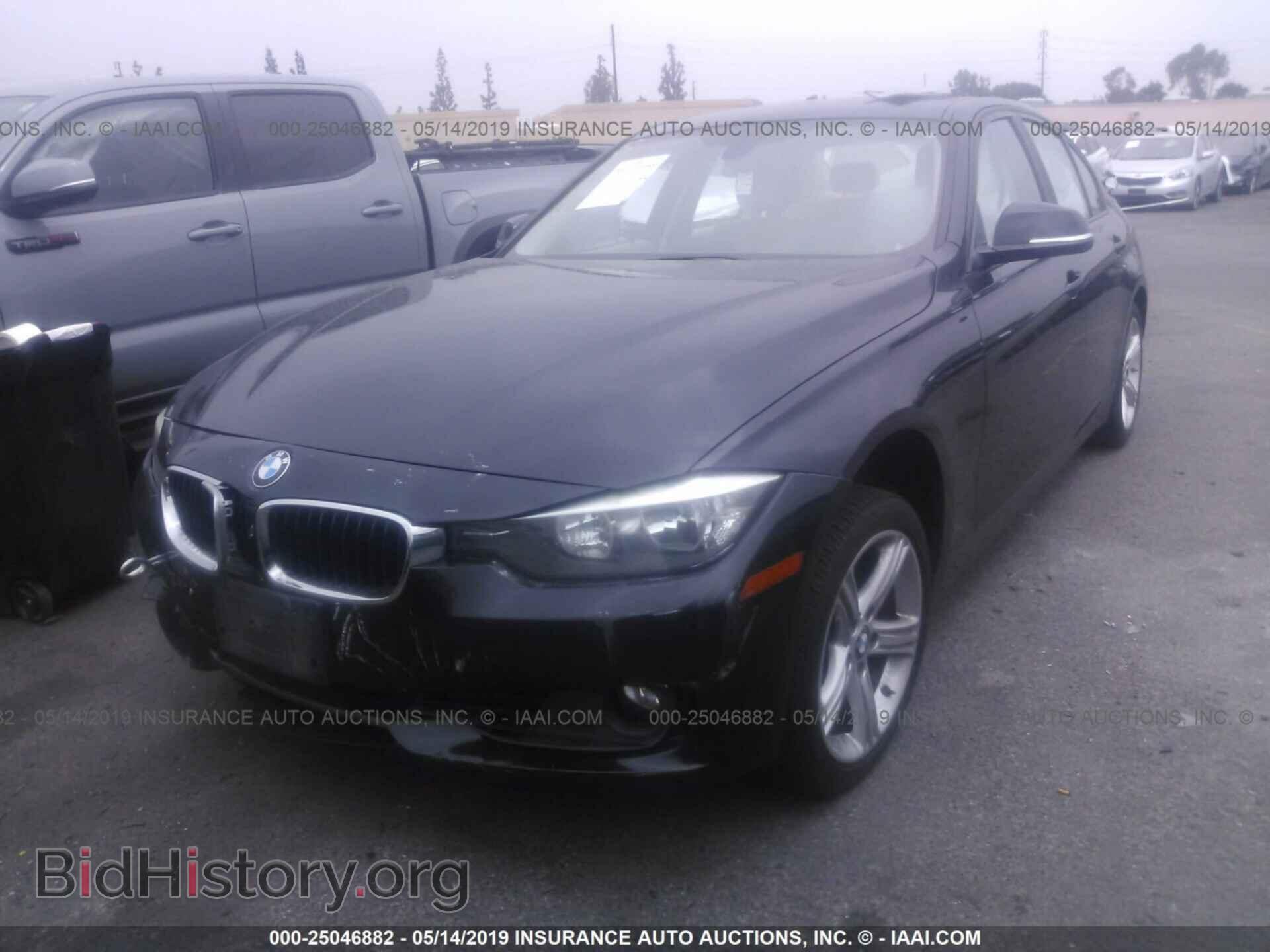 2012 BMW 328 - VIN: WBA3A5C53CF341941 - Фото 2