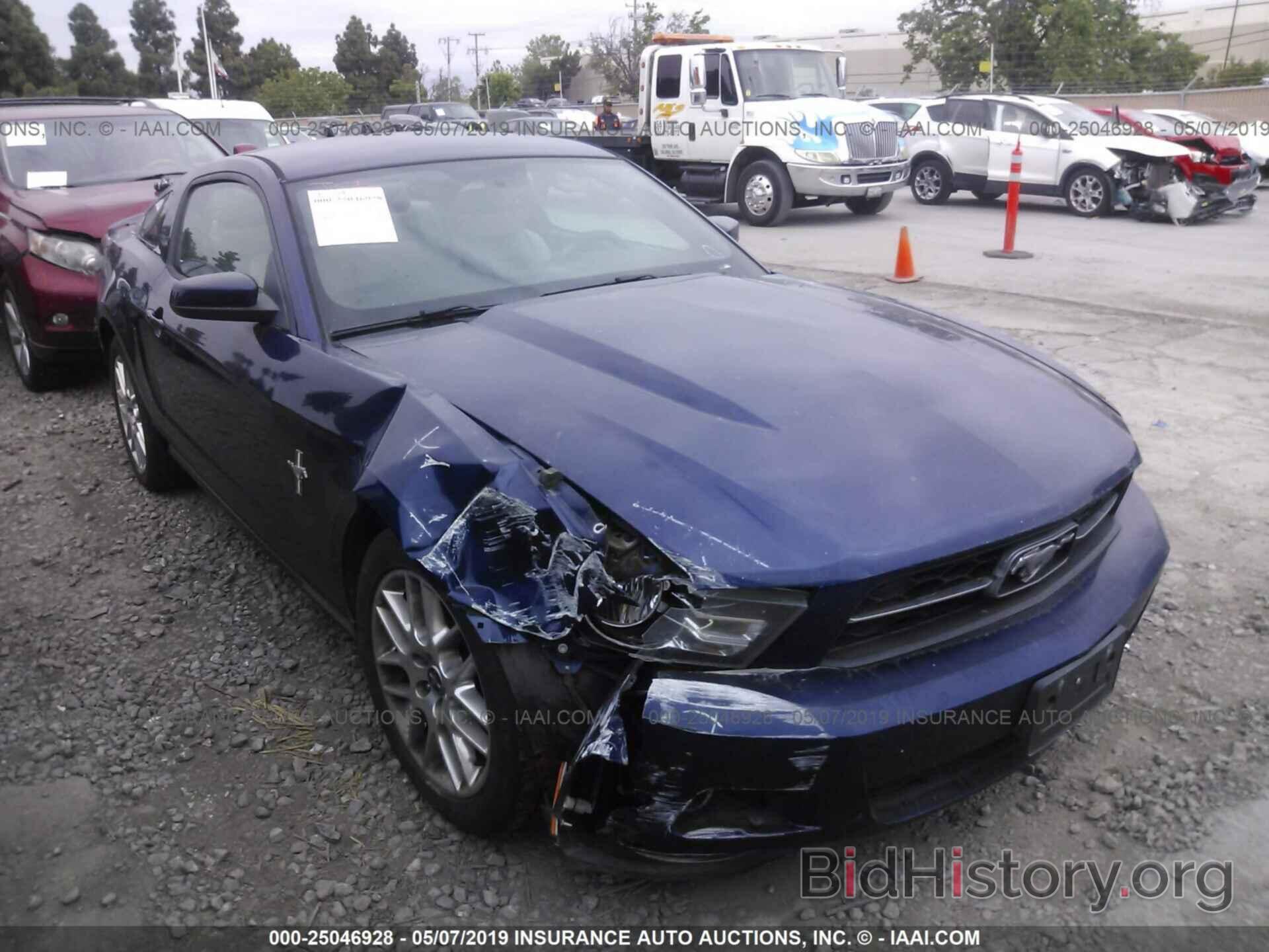 Photo 1ZVBP8AM3C5232830 - FORD MUSTANG 2012