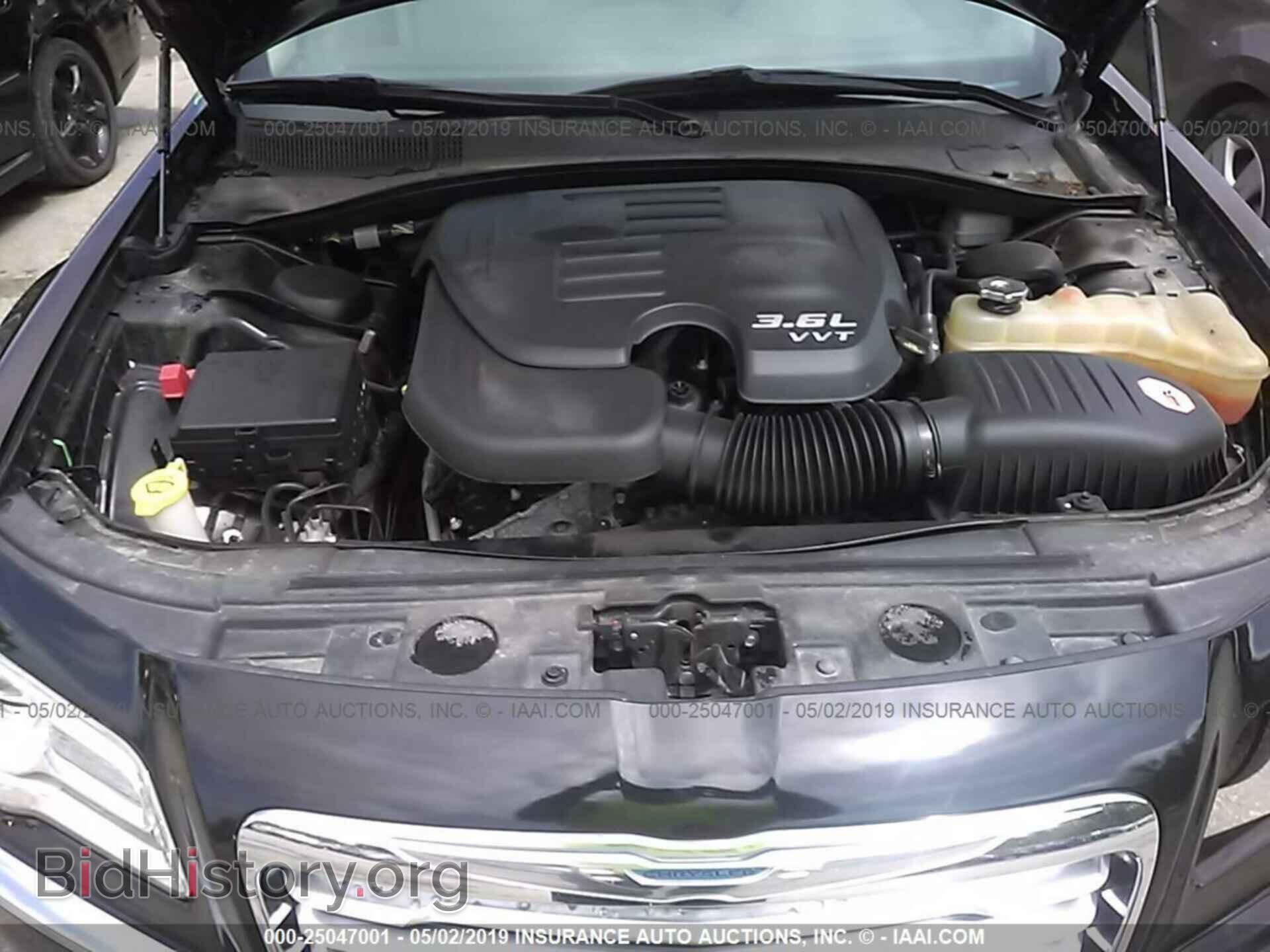 2014 CHRYSLER 300C - VIN: 2C3CCAKG5EH201064 - Фото 10