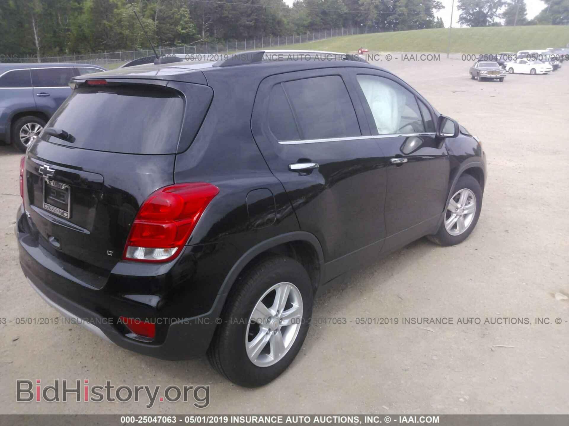 2019 CHEVROLET TRAX - VIN: 3GNCJLSB5KL208818 - Photo 4