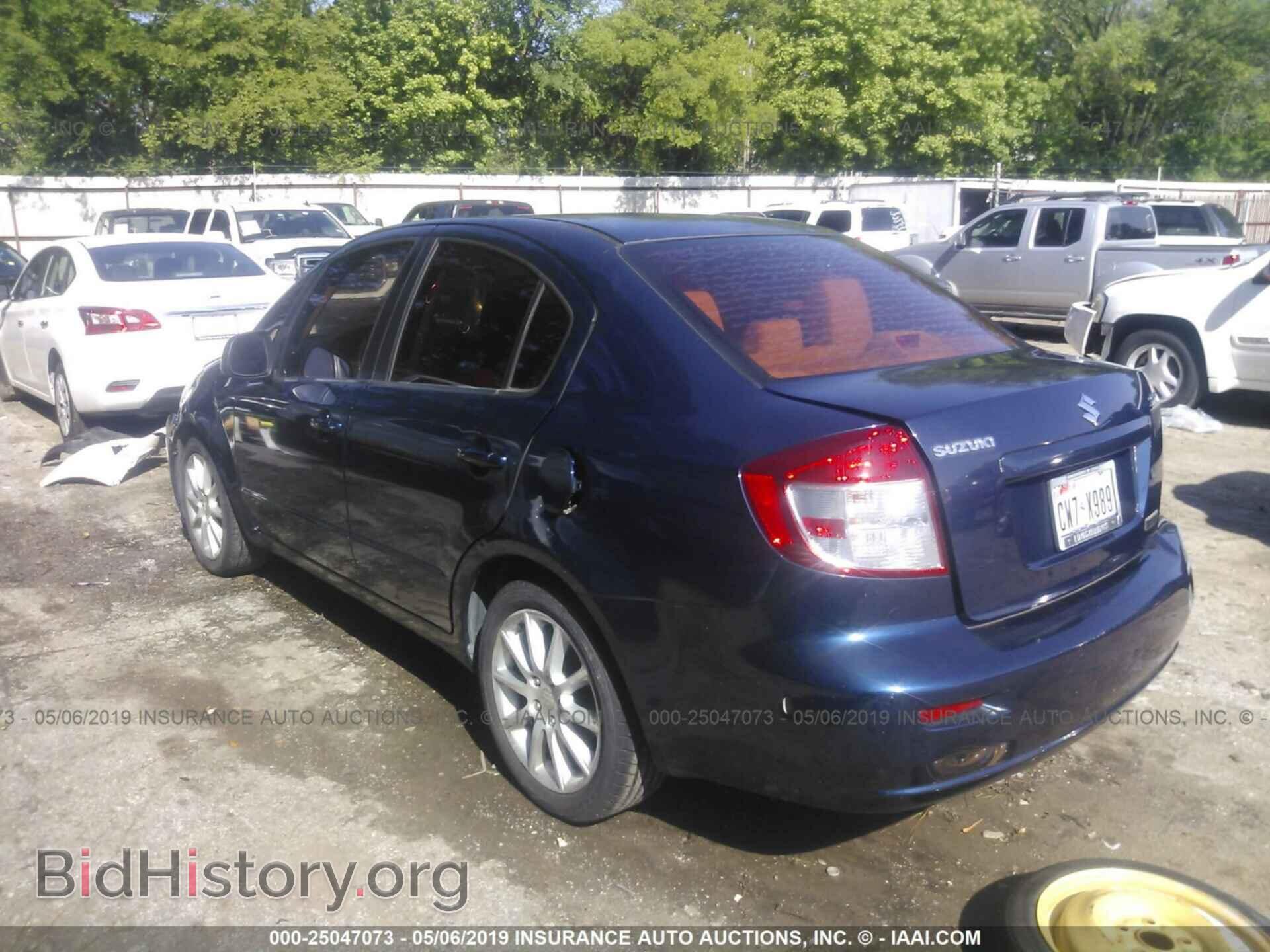 2011 SUZUKI SX4 - VIN: JS2YC5A29B6304022 - Фото 3