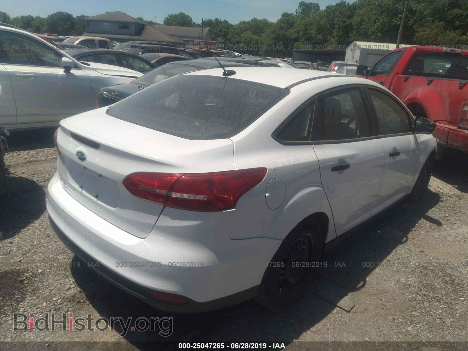 2017 FORD FOCUS - VIN: 1FADP3E2XHL295066 - Photo 4